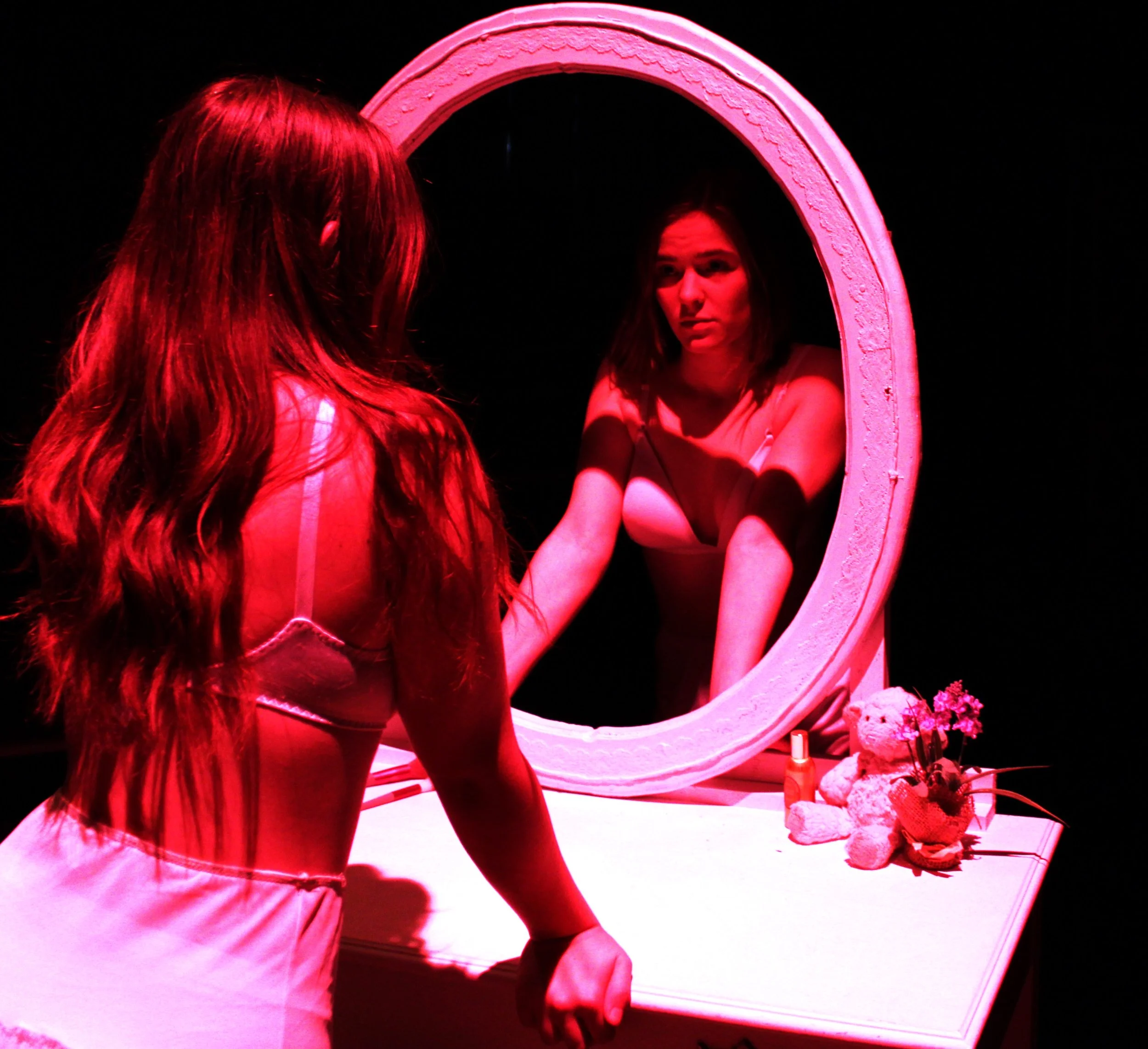 Vanities - Mirror Transition.JPG