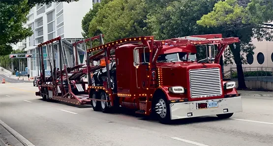 peterbilt-379-low-slung-car-carrier.webp