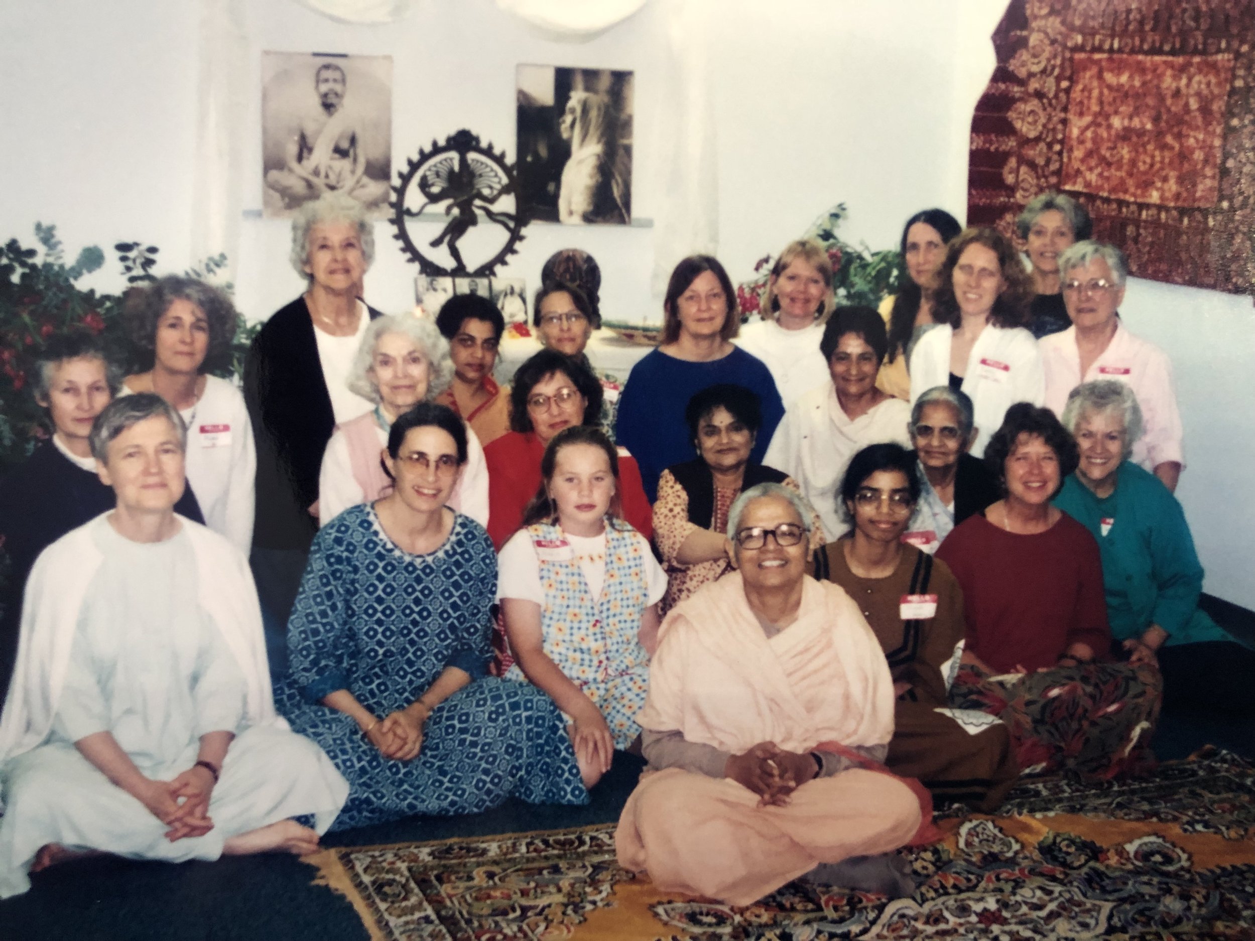 Integral Vedanta News: Holy Company - The Sacramento Samiti