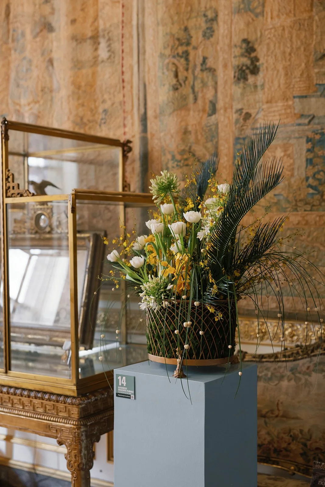 14. Society of the Cincinnati Eagle insignia