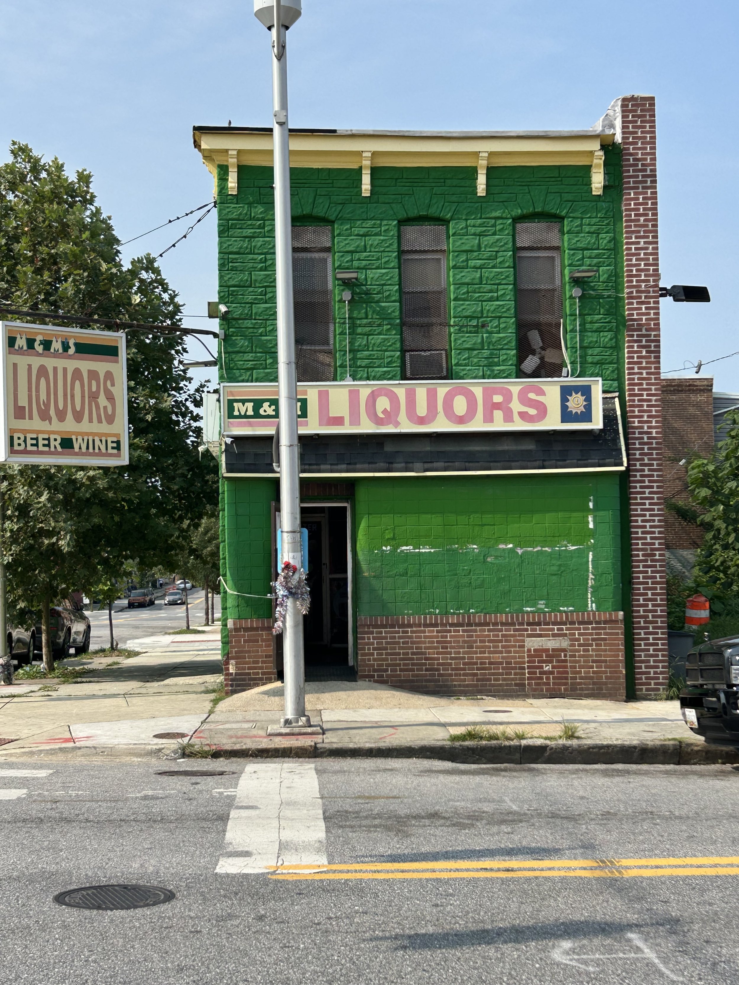 On the Corner (7 Day Limited Edition).