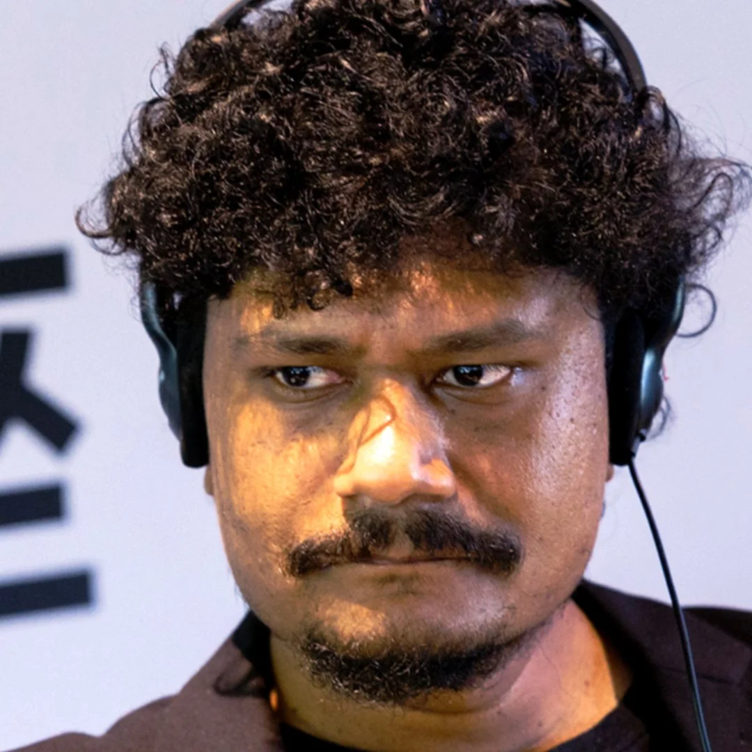 BORIS ARAVINDABALAN
FOUNDER & PRESIDENT
The face of bkk UNZINE, Boris established its original mission to showcase artists and promote the art community. Also known as “Sketchman Boris.”