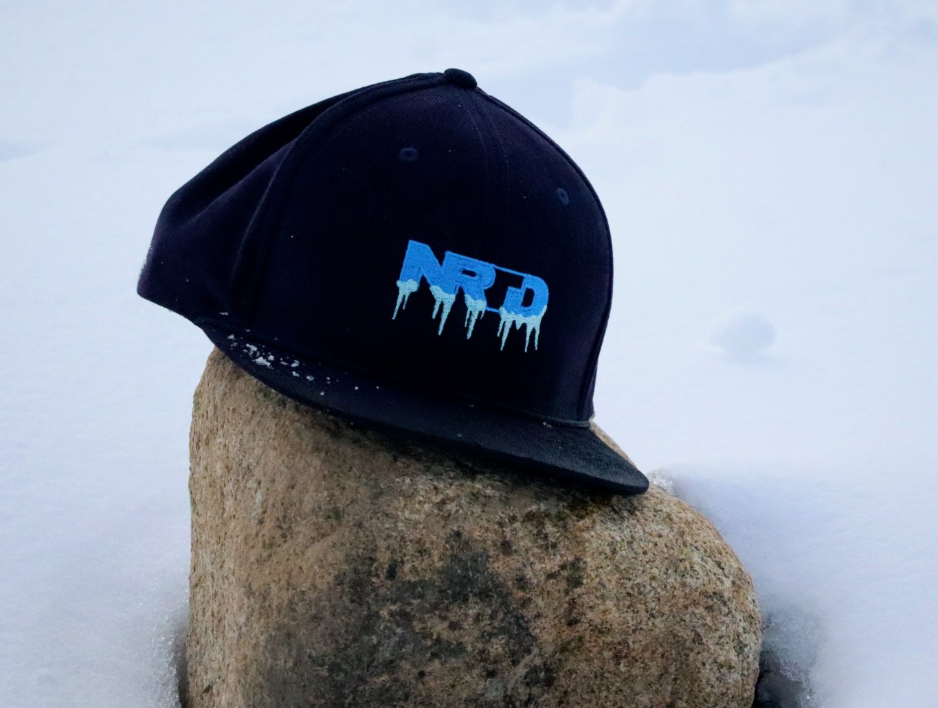 hatonrock.jpg