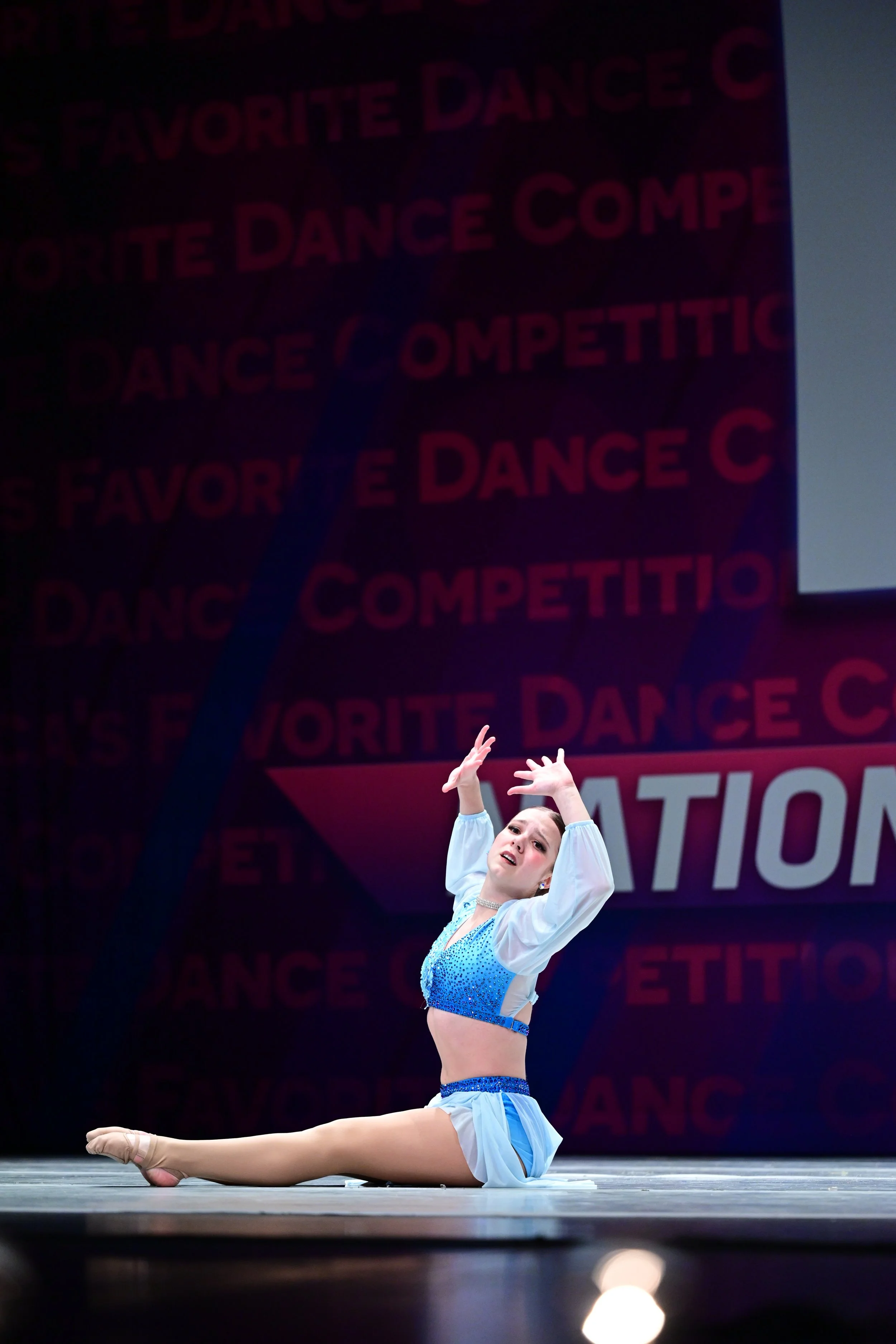 Act257_TheWinnerTakesItAll_EncoretheDanceCentre_LDT_1994.JPG