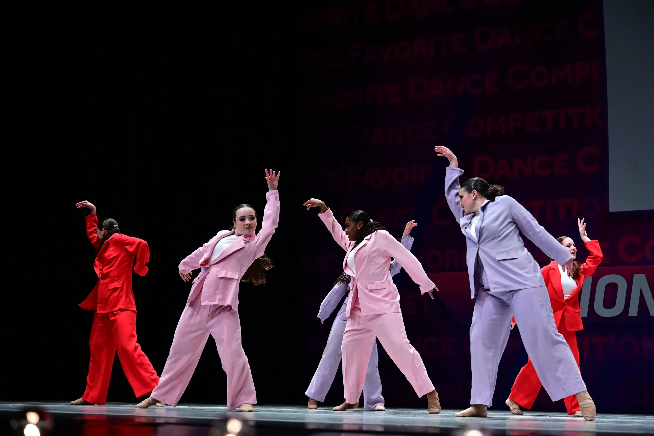 Act195_BennieAndTheJets_EncoretheDanceCentre_LDT_0570.JPG