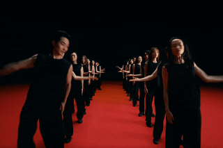 TMALL dance  INSTA 2.gif