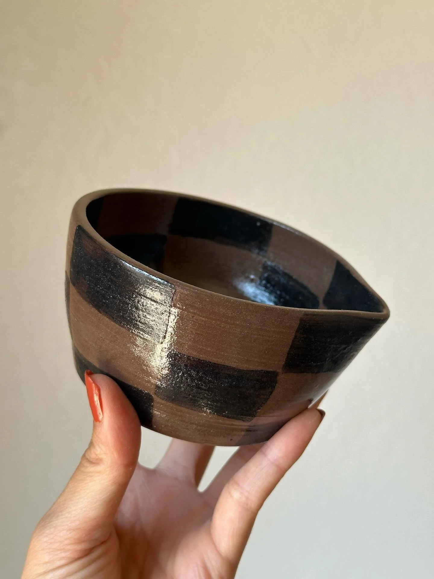 Checkered matcha bowl

4.25&rdquo; x 2.25&rdquo; 

$45
#ceramics #matcha #checkered #socal #pottery #handmade #wheelthrown #glazed #clay #shopsmall #matchabowl #handpainted
