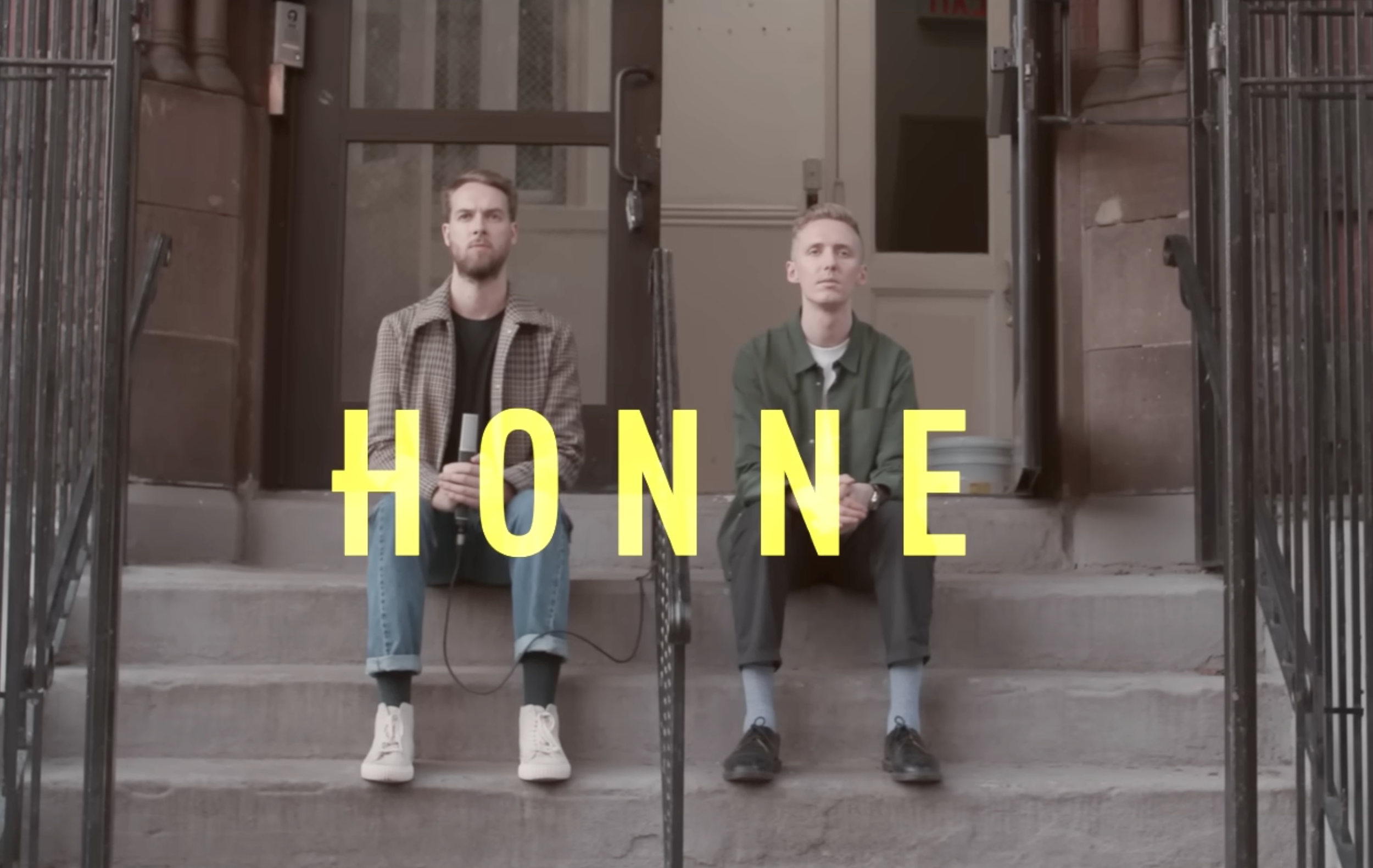 HONNE