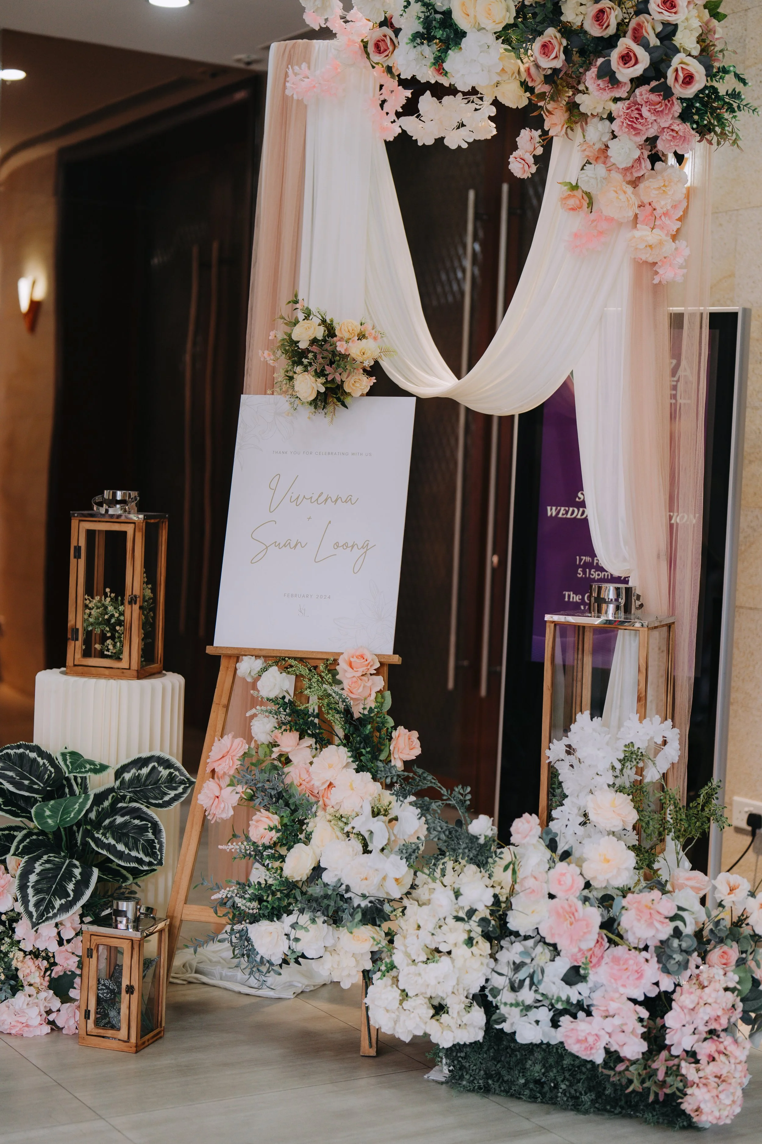 Welcome Board Entrance deco.jpg
