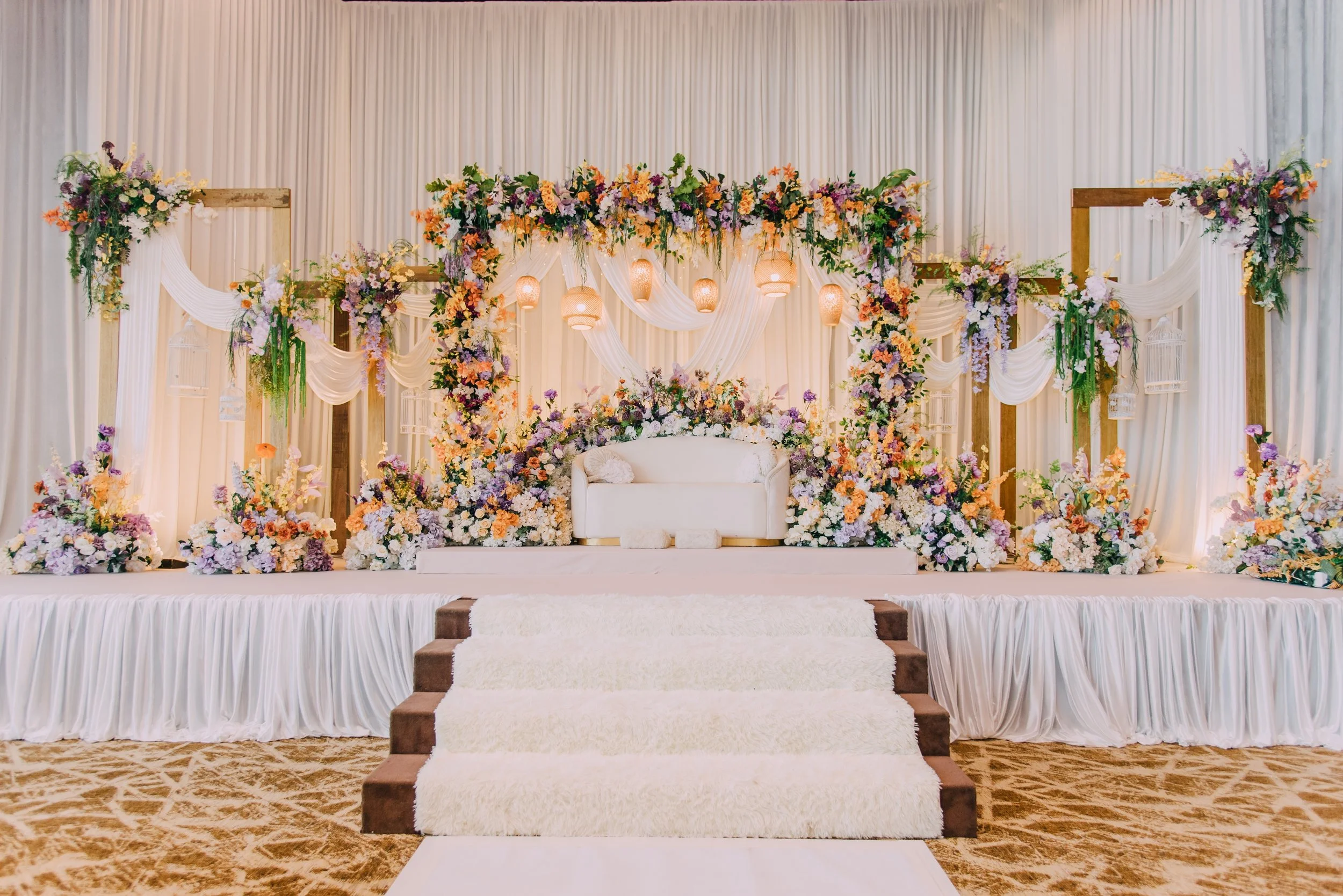 Pelamin.jpg