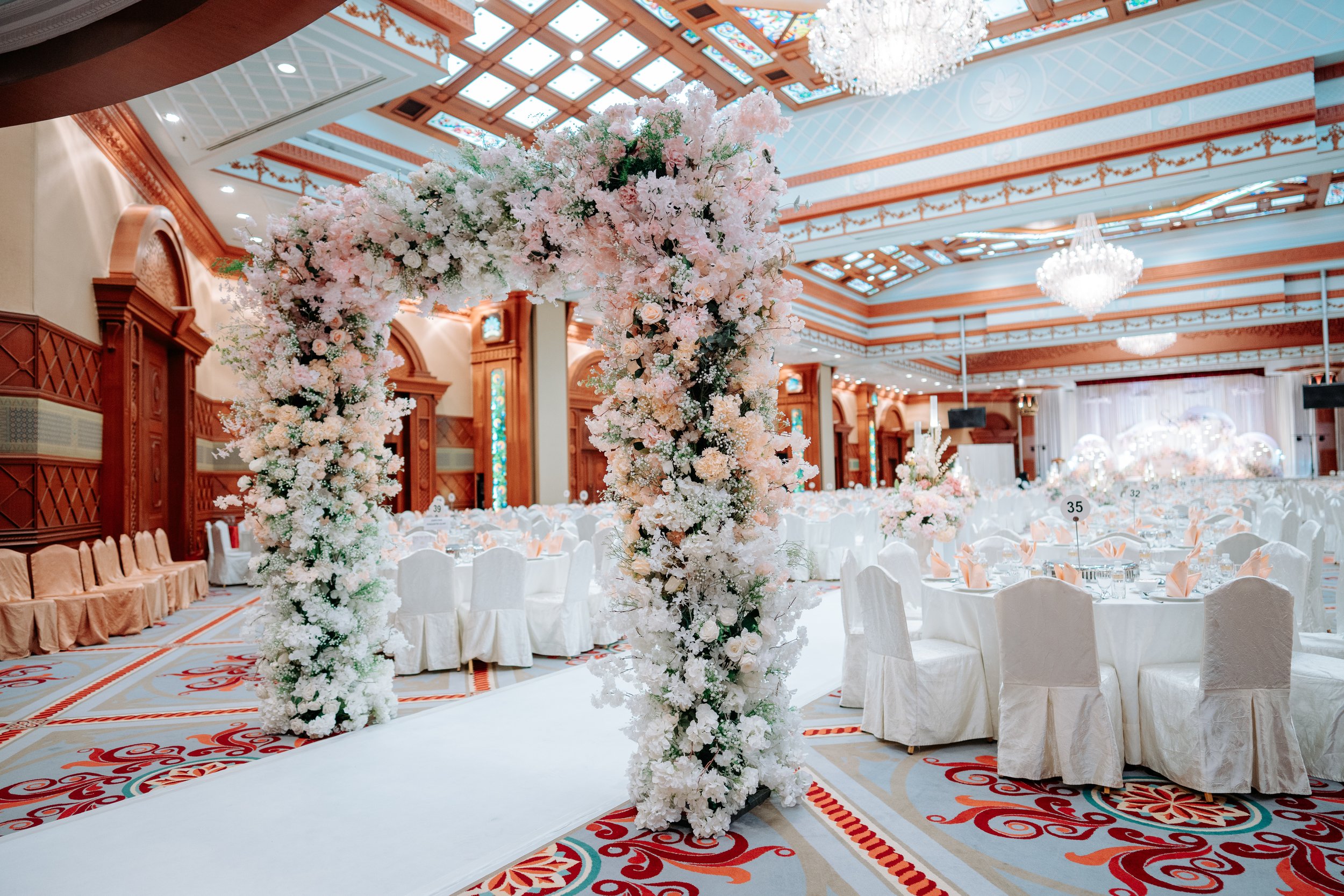 Full flower arch.jpg