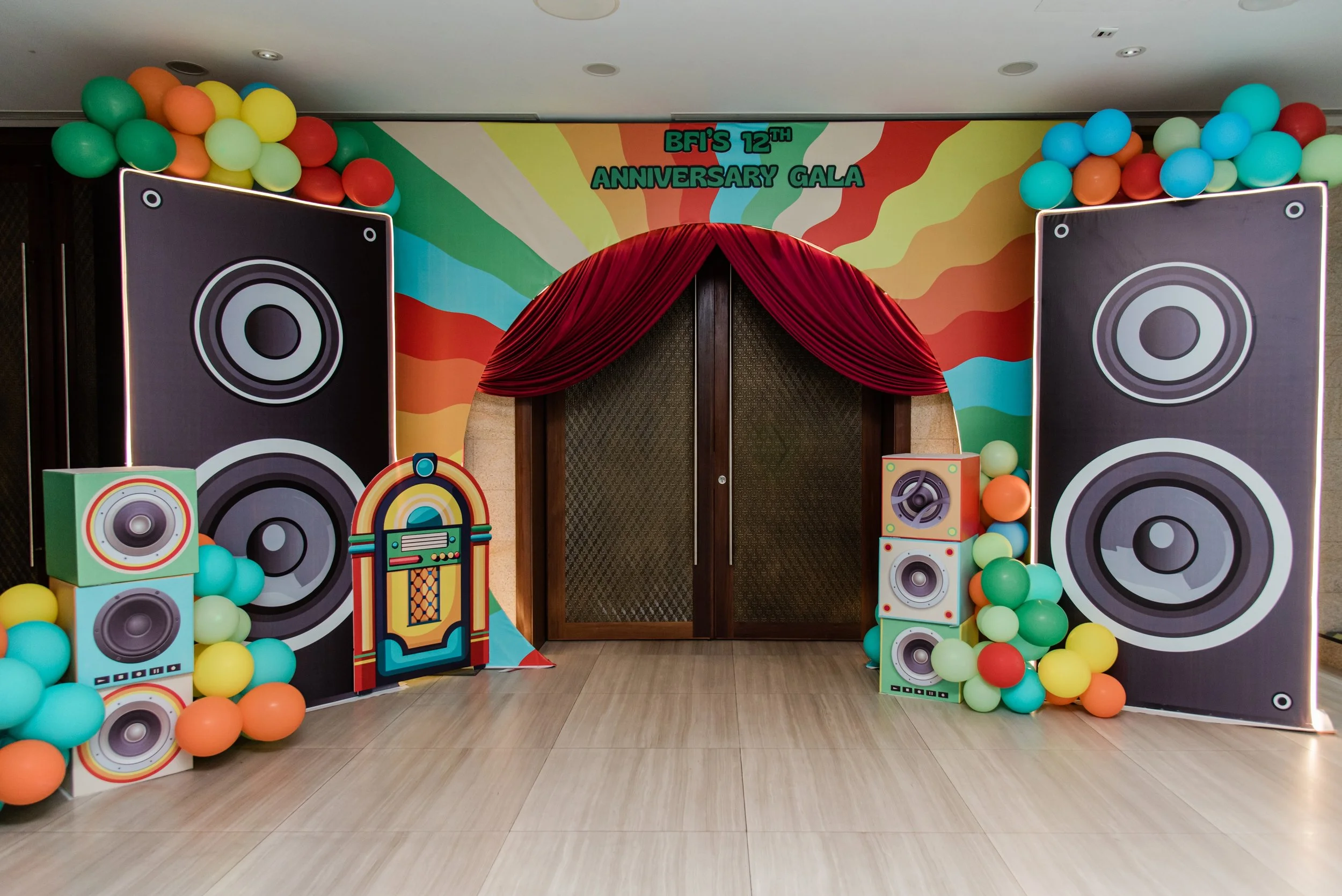 Entrance Deco Arch.jpg