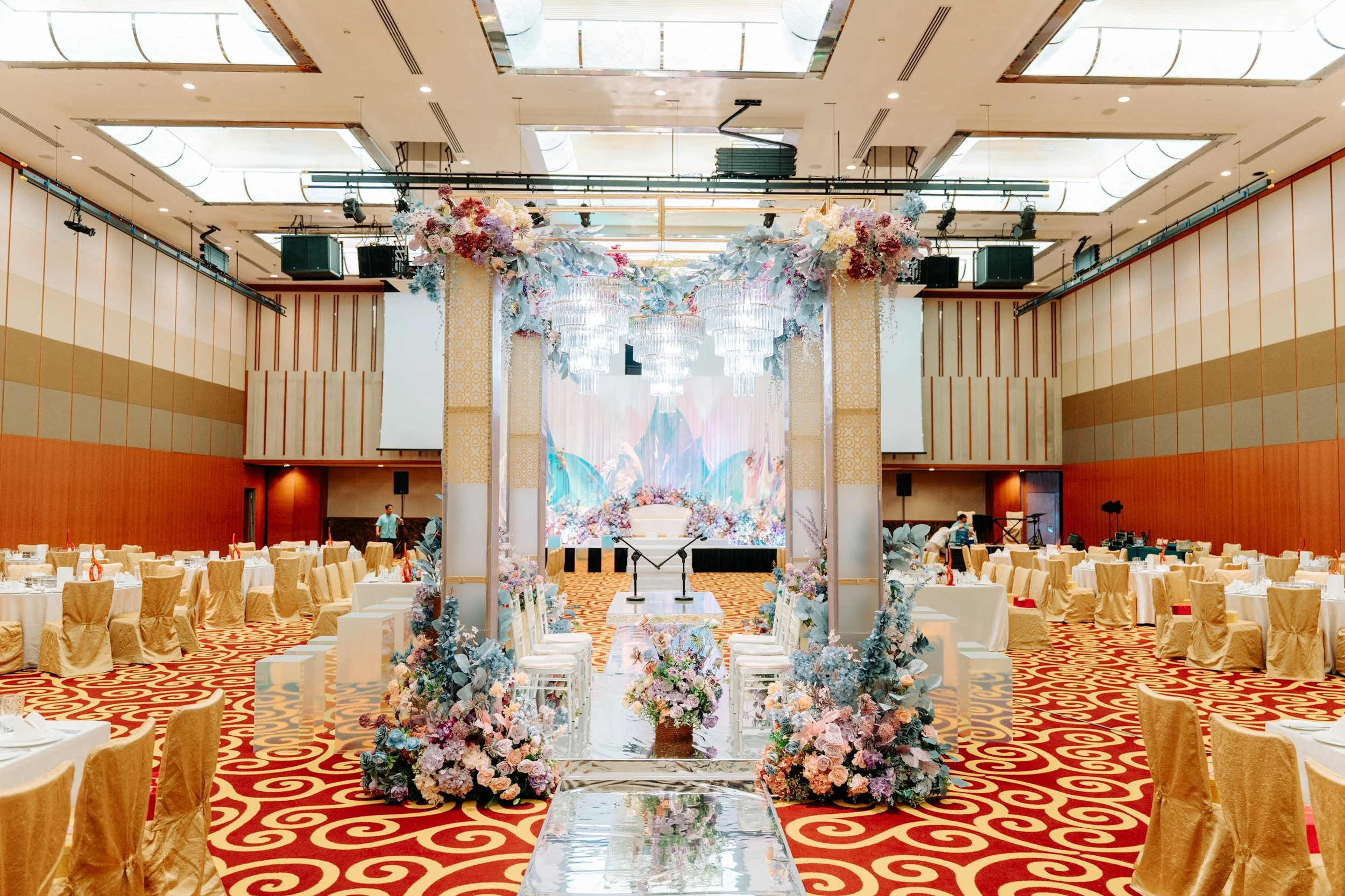 Canopy nikah table.jpg