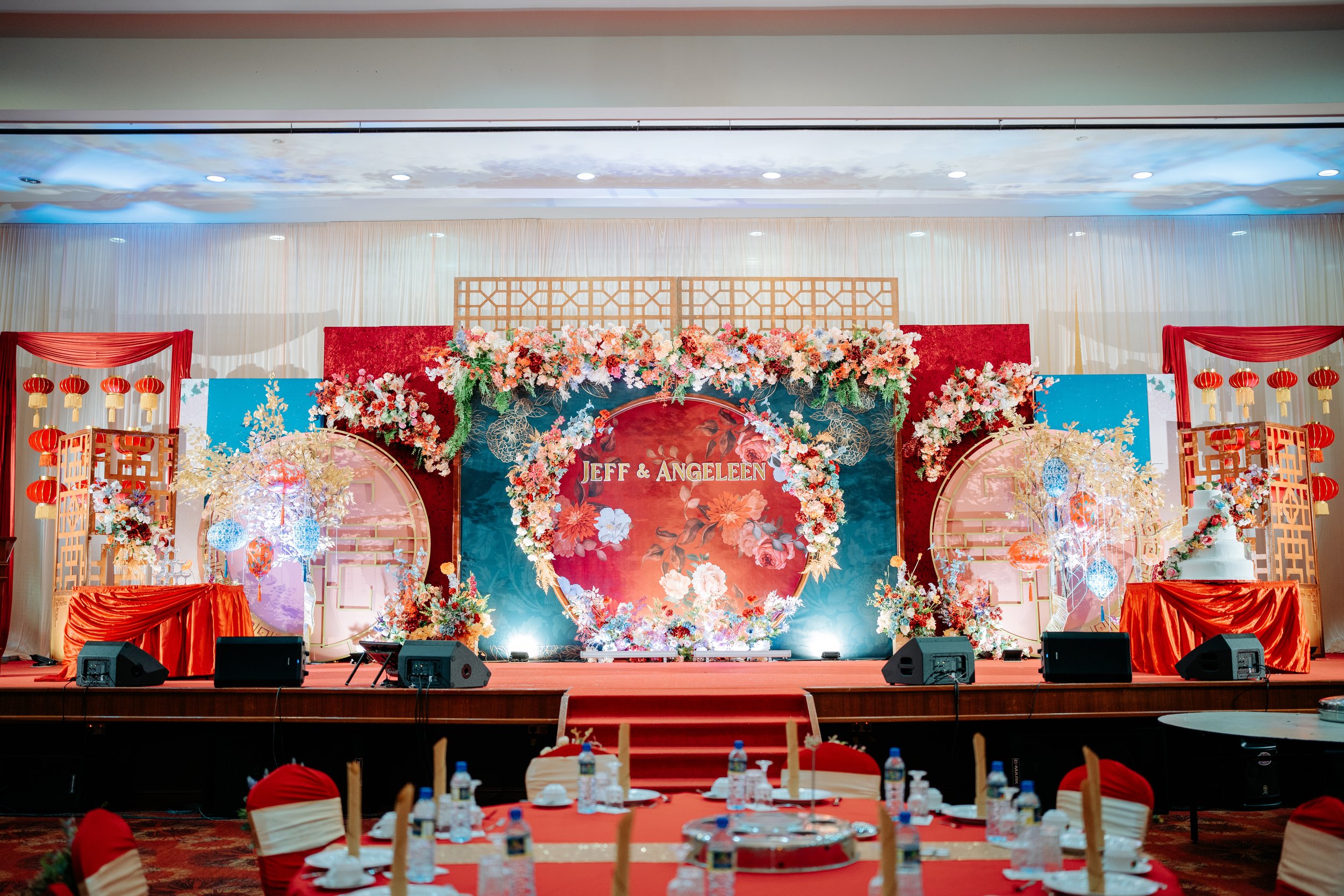 Stage Oriental.jpg