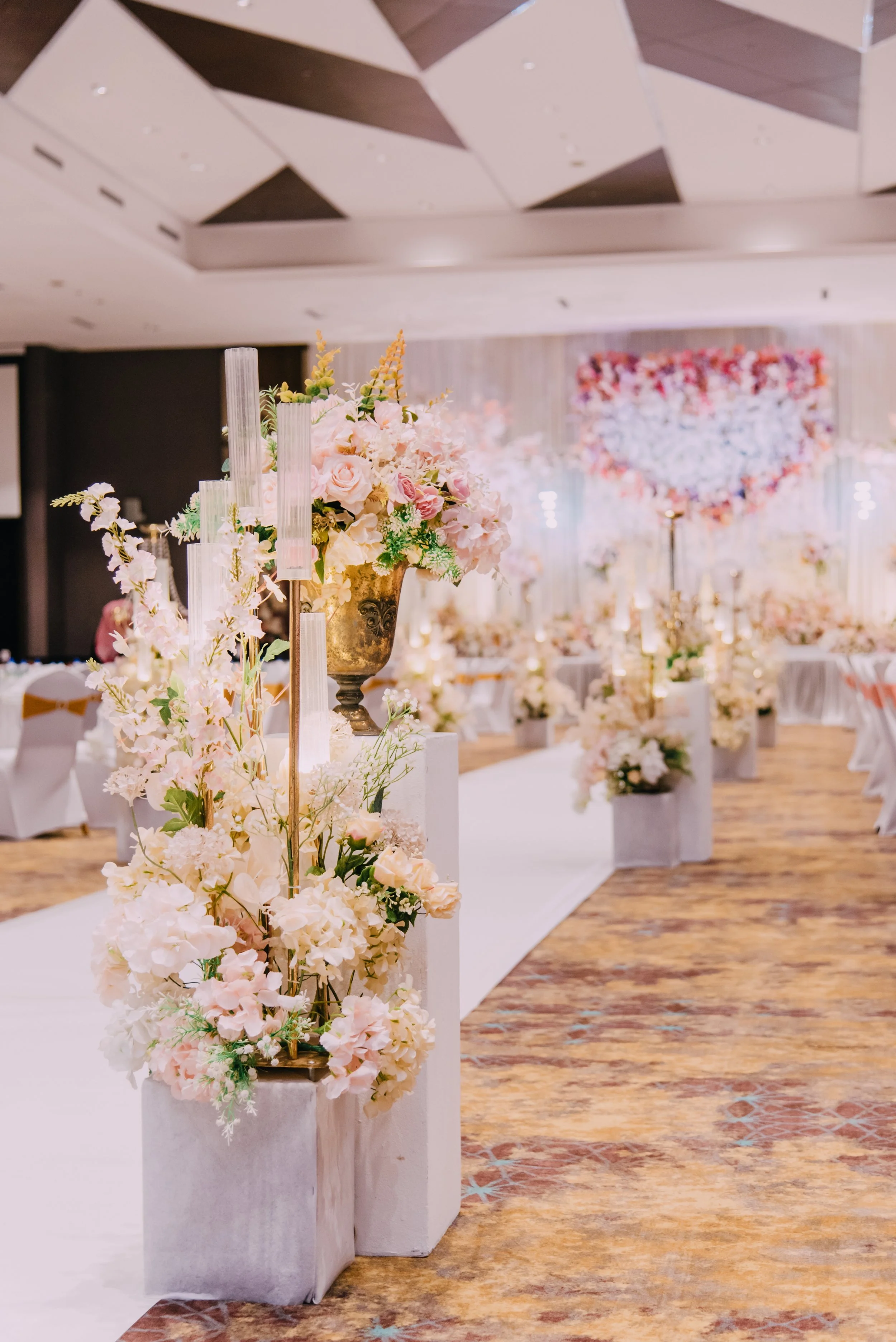 Walkway aisle (2).jpg