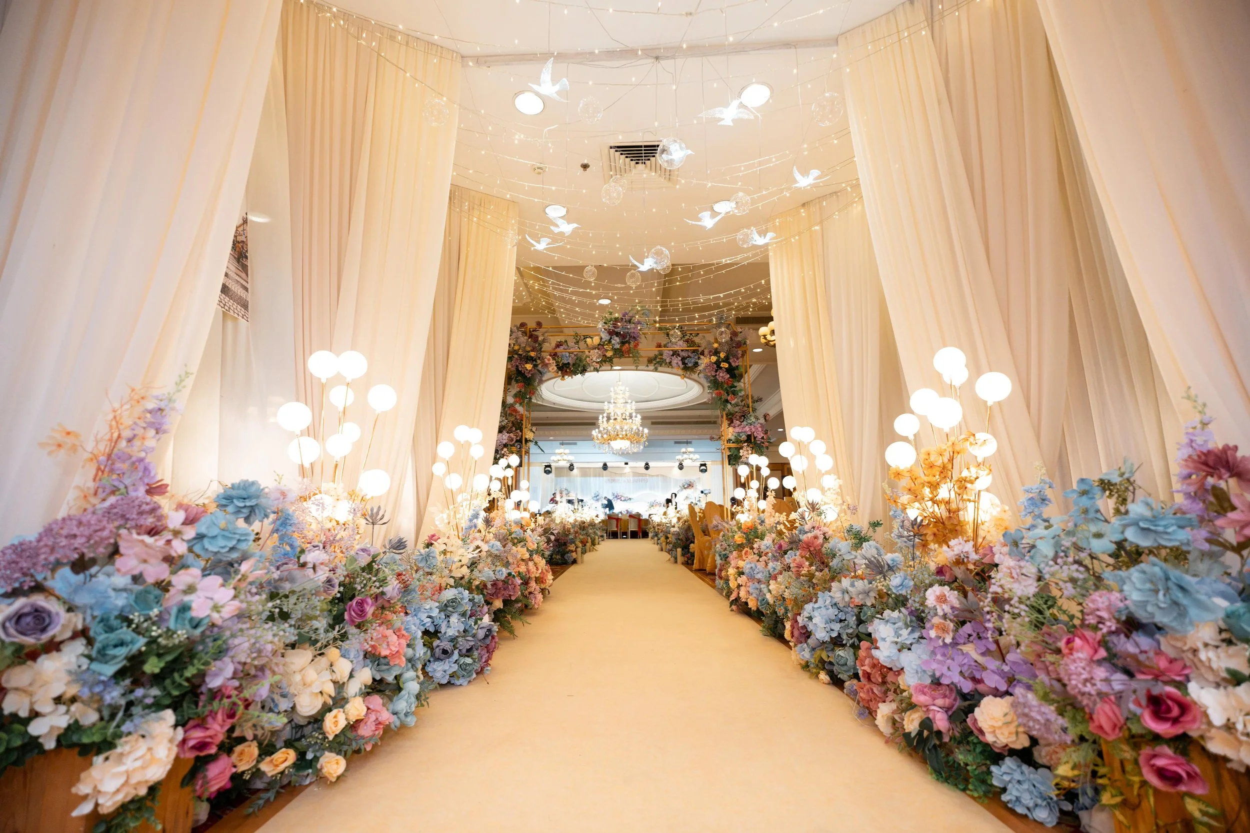 Tunnel and walkway aisle.jpeg