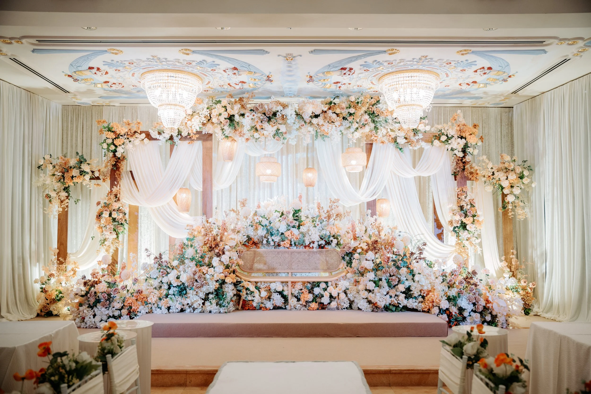 Pelamin.jpg