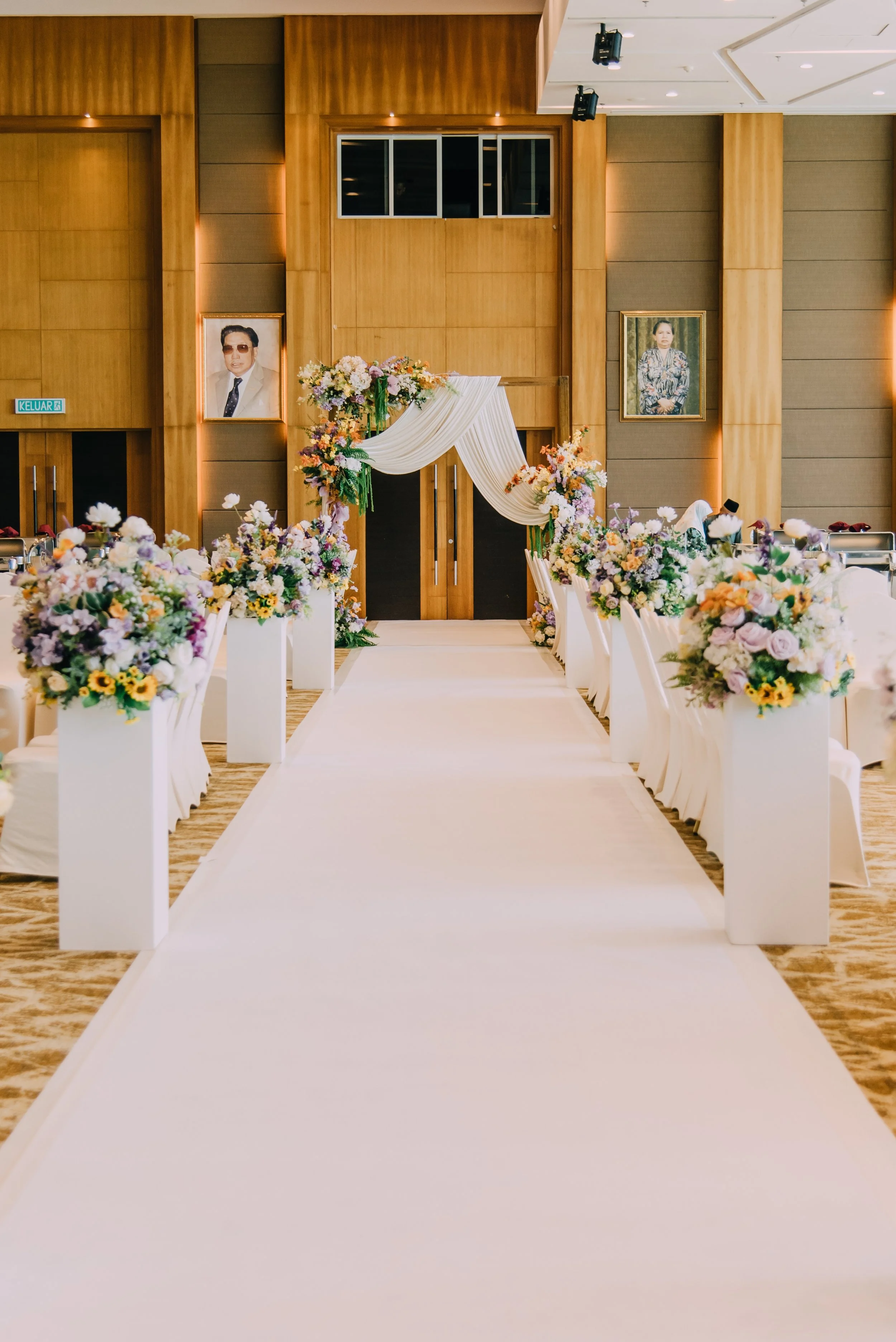 White carpet.jpg