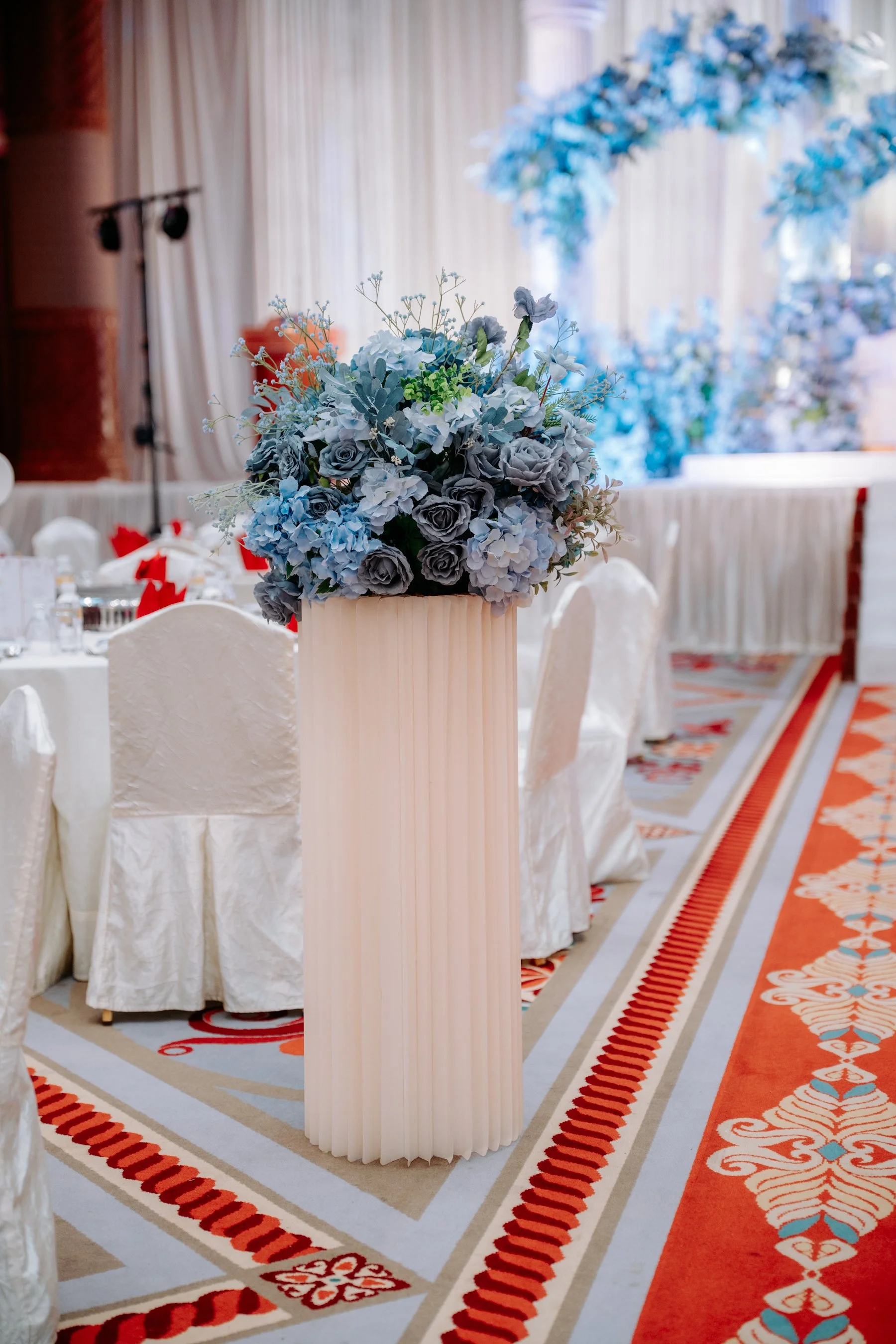 Walkway aisle (2).jpg