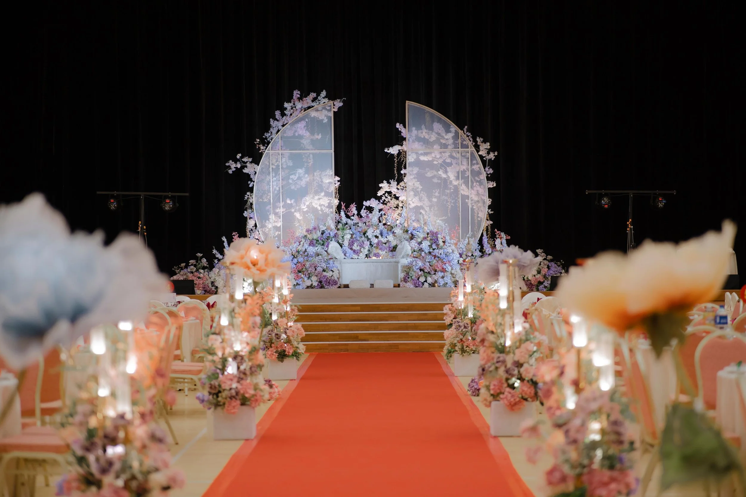 Walkway aisle red carpet.jpeg