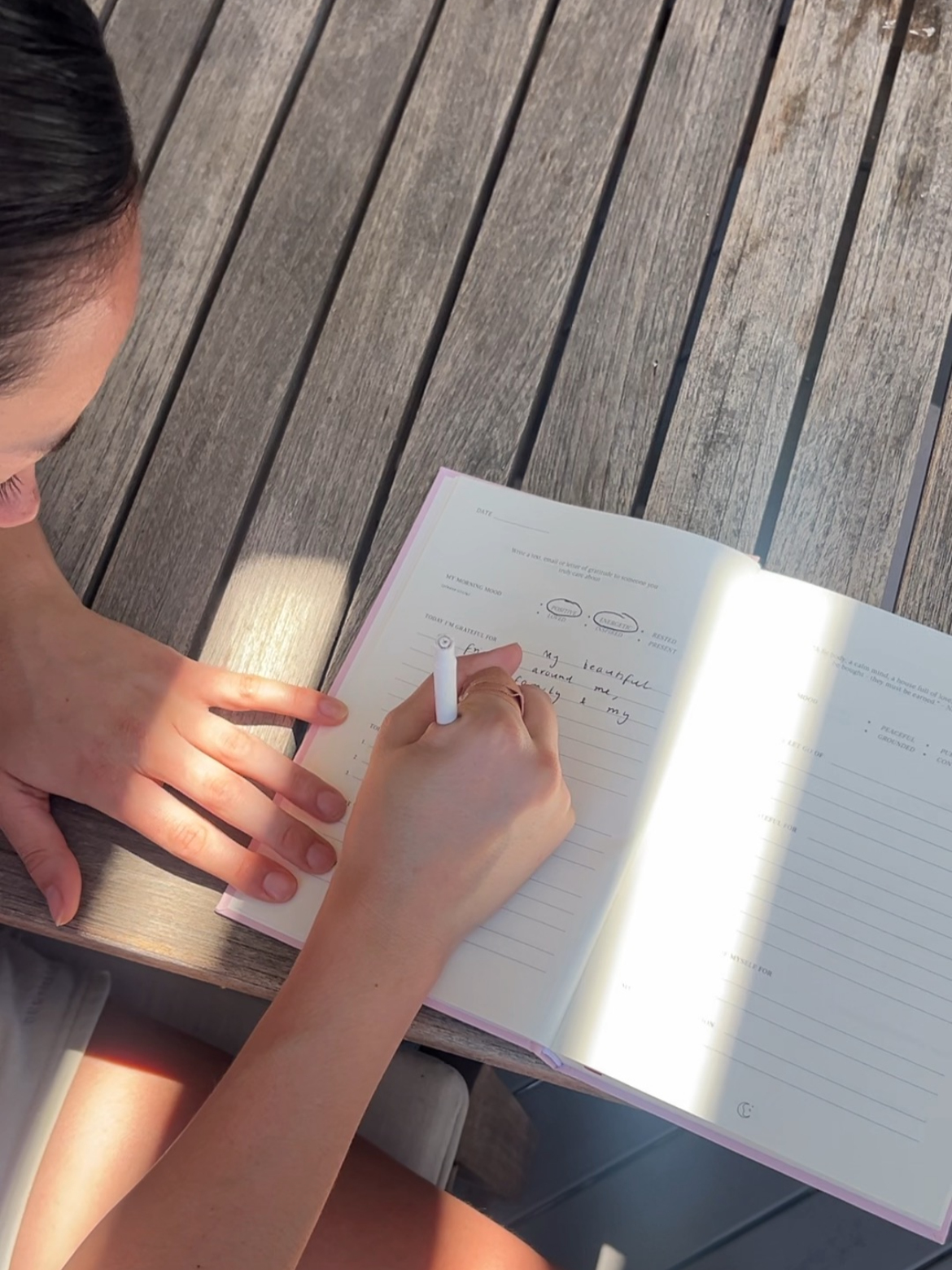 Manifestation vs. Goal Setting: What Actually Works for the Year Ahead &nbsp;