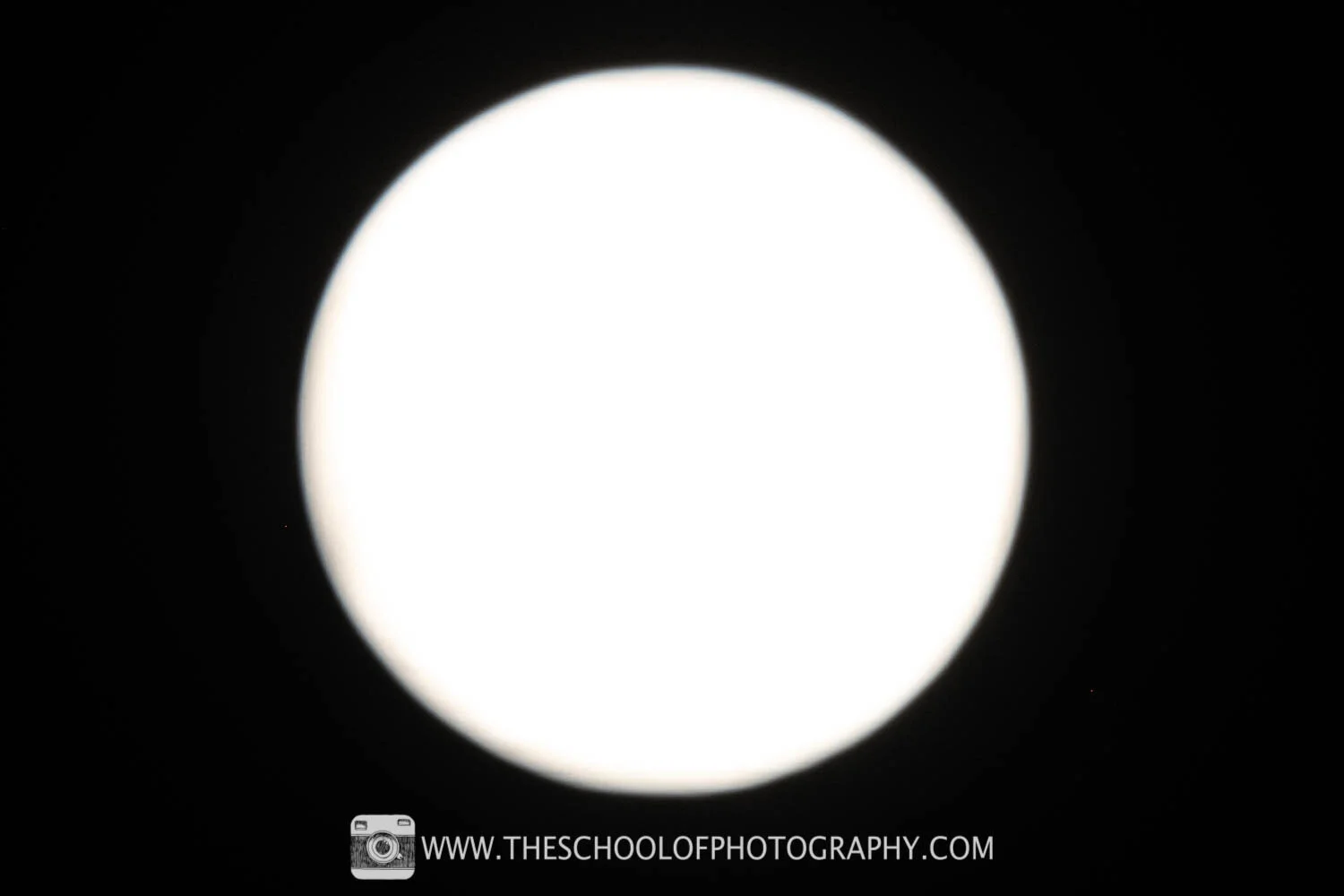 Overexposed moon example photograph the moon