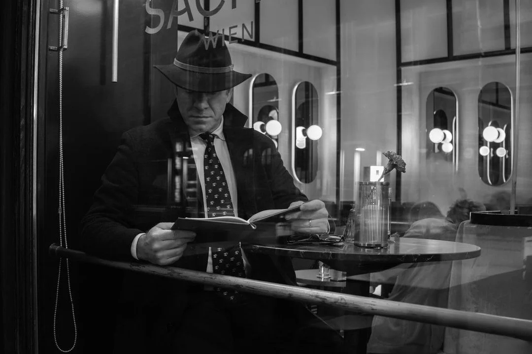 What comes to your mind when you see this image? 🕵️🧐
Marvellous image by member Safen B @safeensb in response to this months assignment 'Portraiture' 📸👏
This month we're working with @kentfaith.official and they're kindly providing a MEGA p