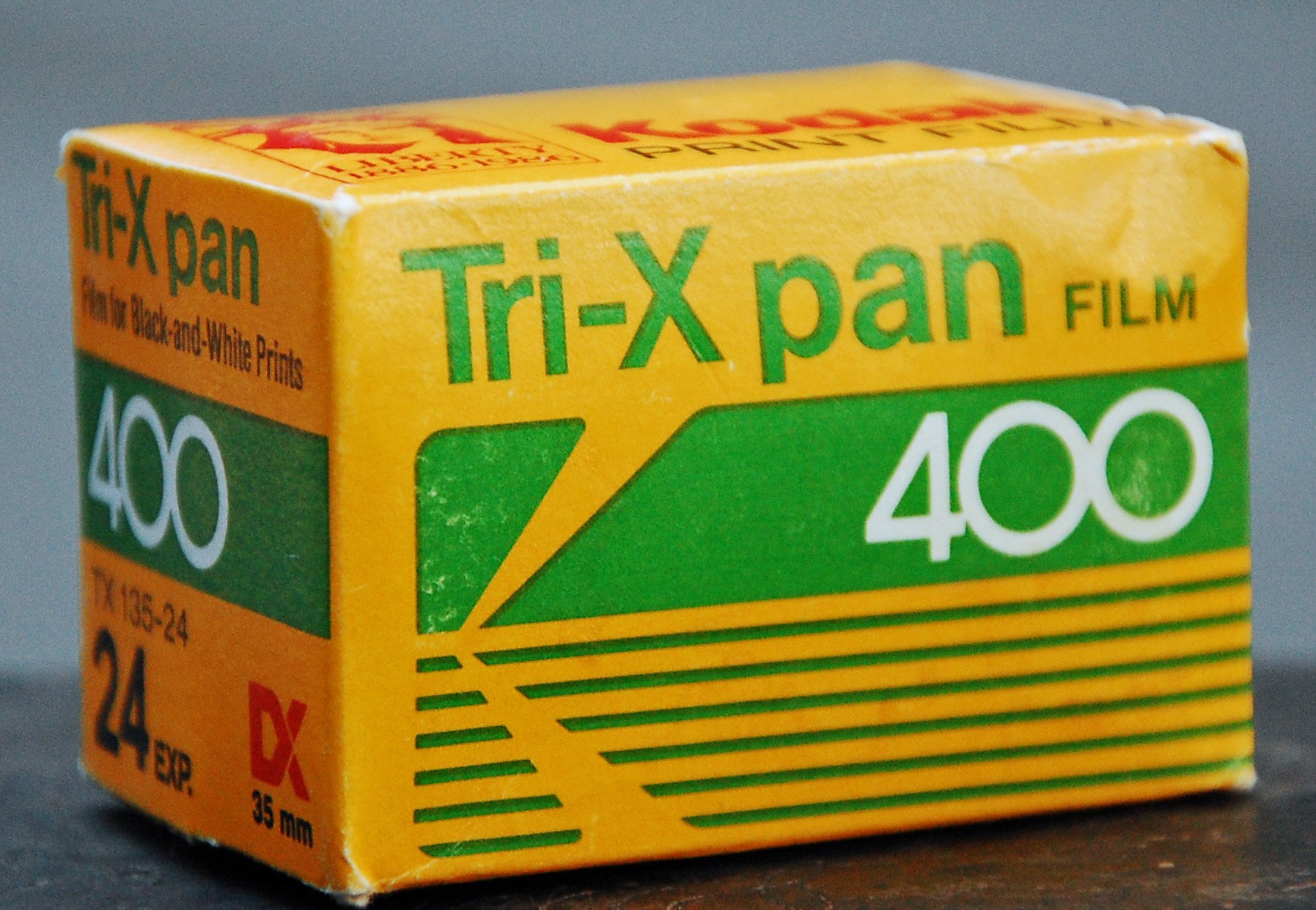 Kodak_Tri-X_film.jpg