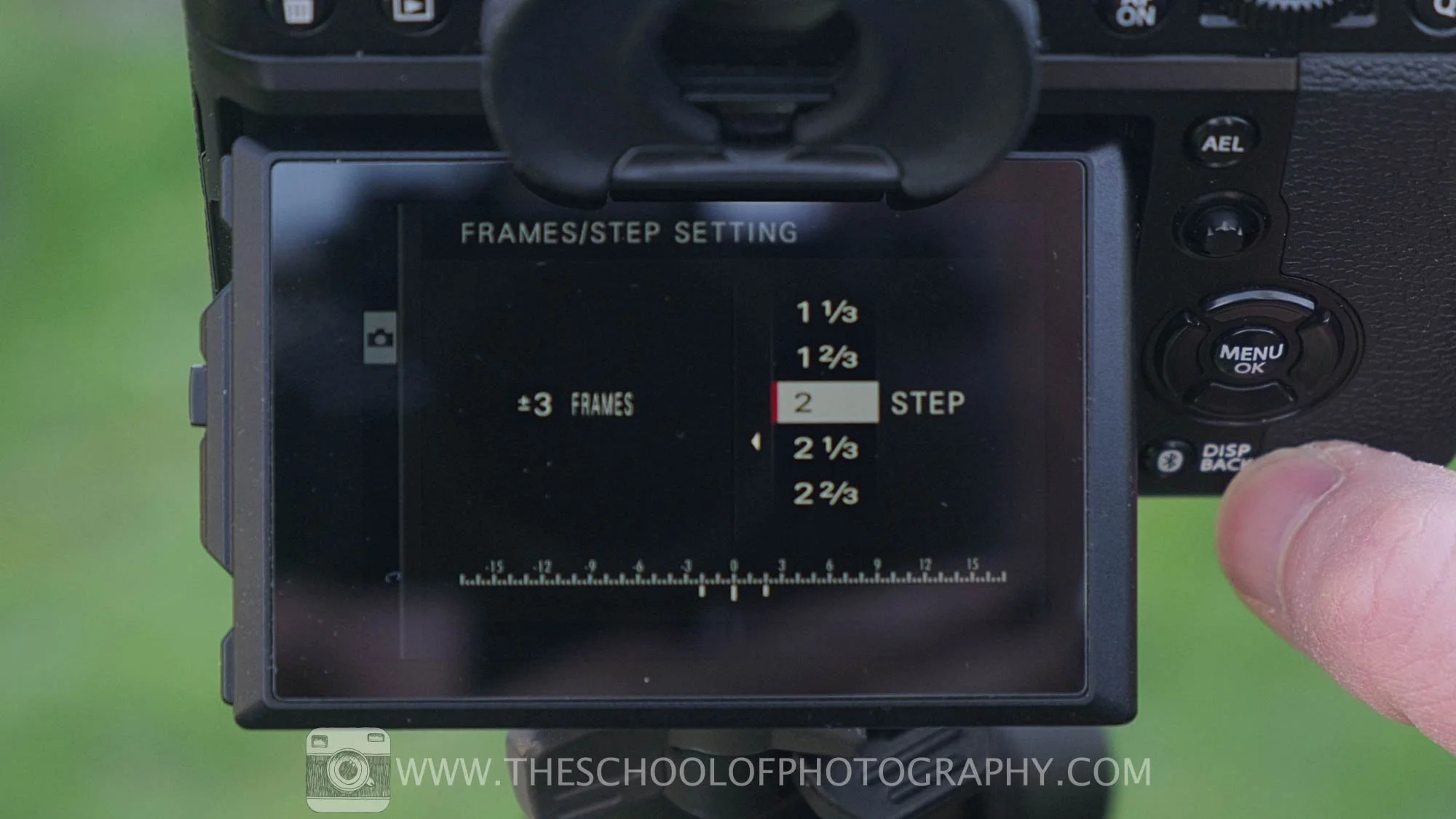 Setting up auto exposure bracketing on fujifilm x-t5