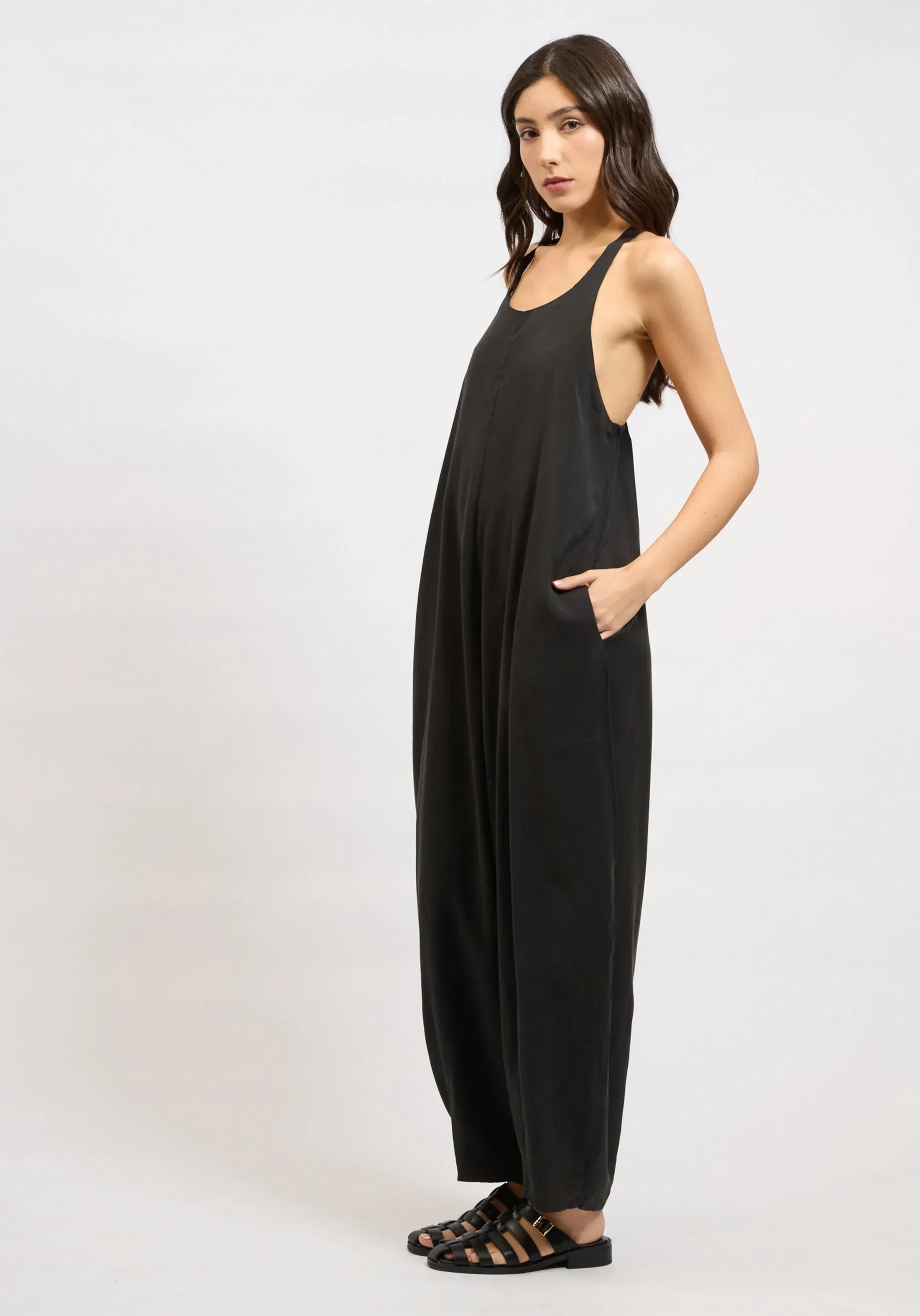 MARCH+JUMPSUIT_5-1840x2632.webp