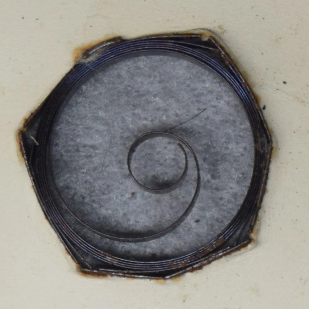Nu Vigor Mainspring No. 1074 – for Seth Thomas 18-size Factory No. 729 – 50.80 centimeters long, 3.30 wide, .022 thick, or, 24 wide, 1½ thick, 20 inches long Dennison gauge - Made in Switzerland