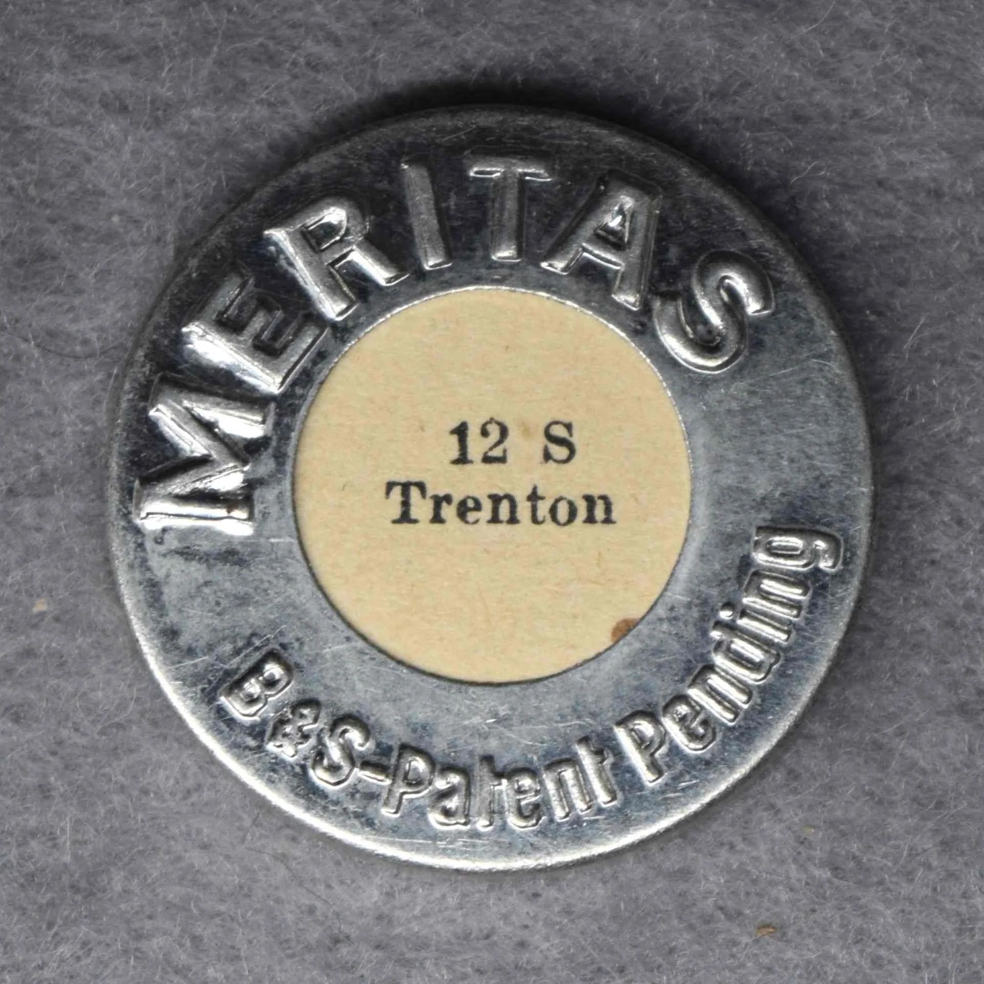 Image of Meritas No. 4188 spring holder.