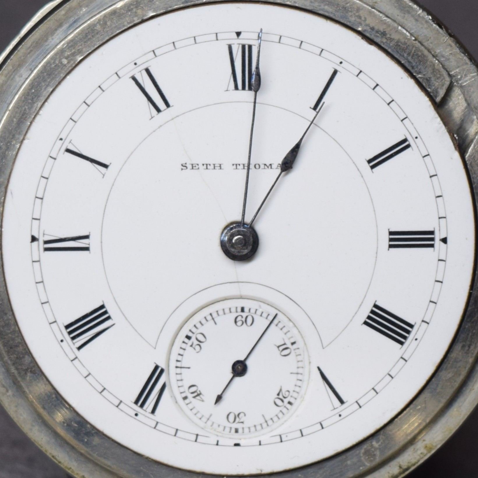 This photograph shows a full diameter close up view of the movement’s dial.