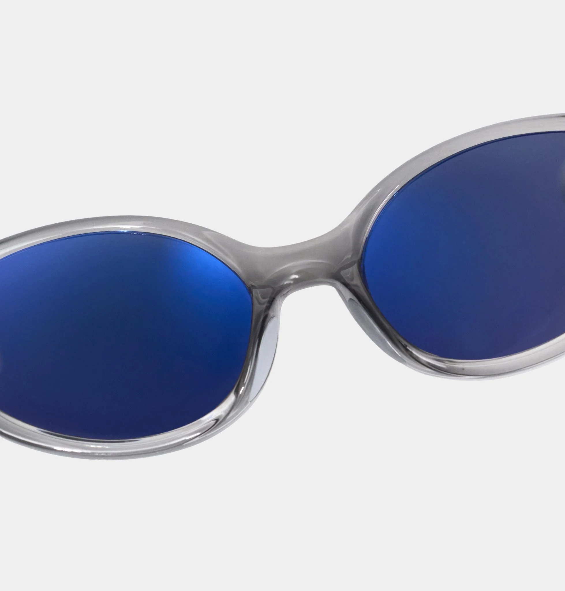 BB_SUNGLASSES_PACKSHOT_CLOSEUP.jpg