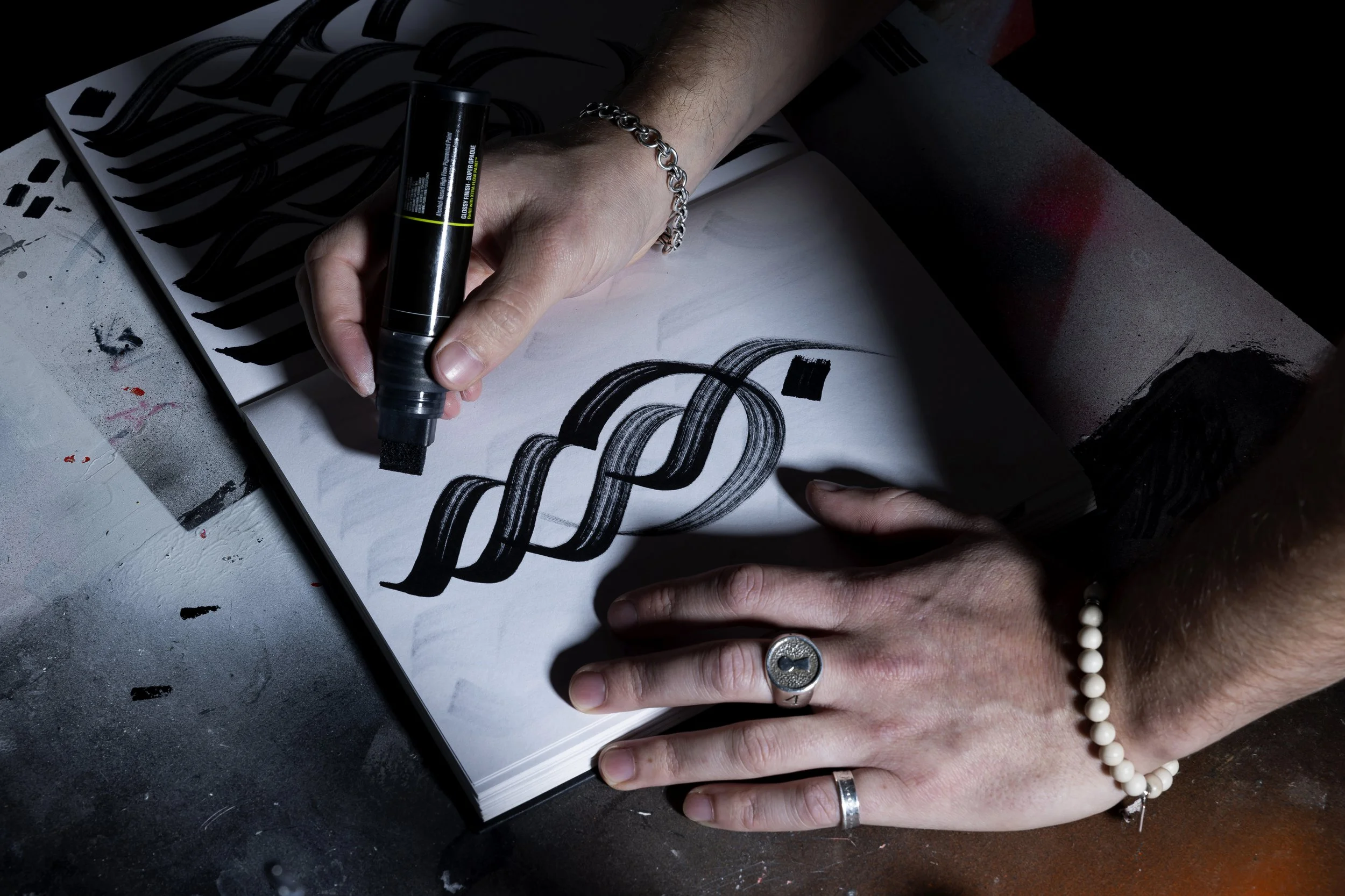 25-01 Vierwind_Micha_52_Anpassung.jpg