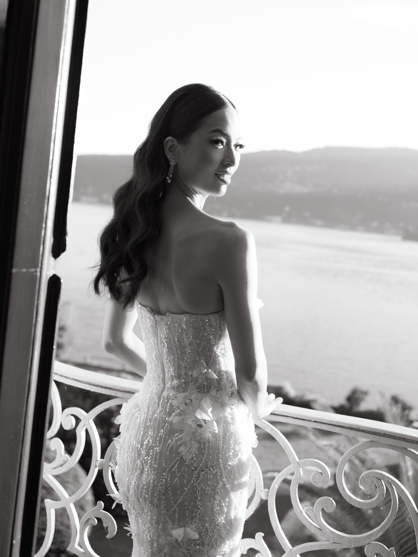 Brook &amp; Andrew&rsquo;s gorgeous Italian wedding at Villa Rusconi Clerici by Lake Maggiore. I loved getting to know these two. They are the sweetest pair, we hit it off as soon as we connected. They truly made their wedding weekend their own drawi