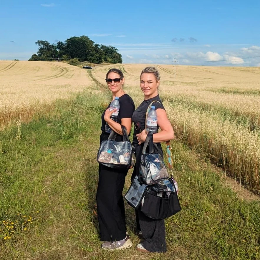 Sponsored by @evianwater 😉

@maxinecrew #rideordie❤️

#filmlocation #farmlife