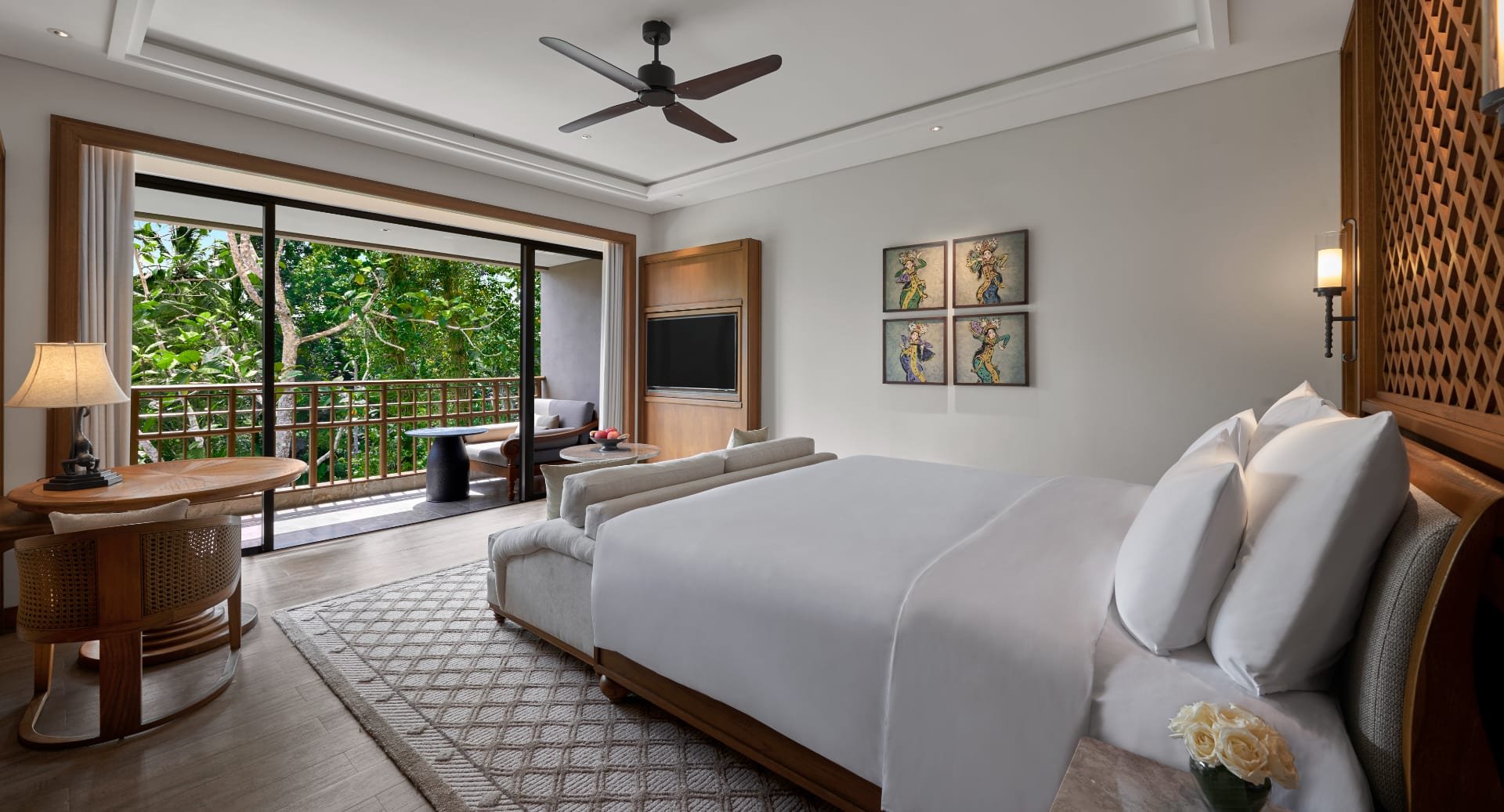 anantara_ubud_bali_resort_forest_view_suite_bedroom_1920x1037.jpg