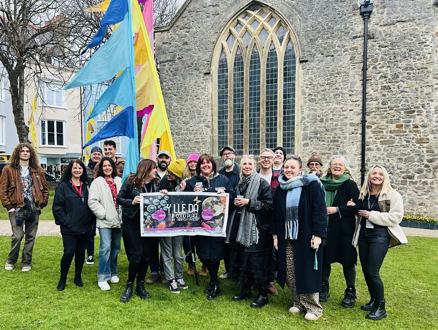 Y Lle Da Community Team