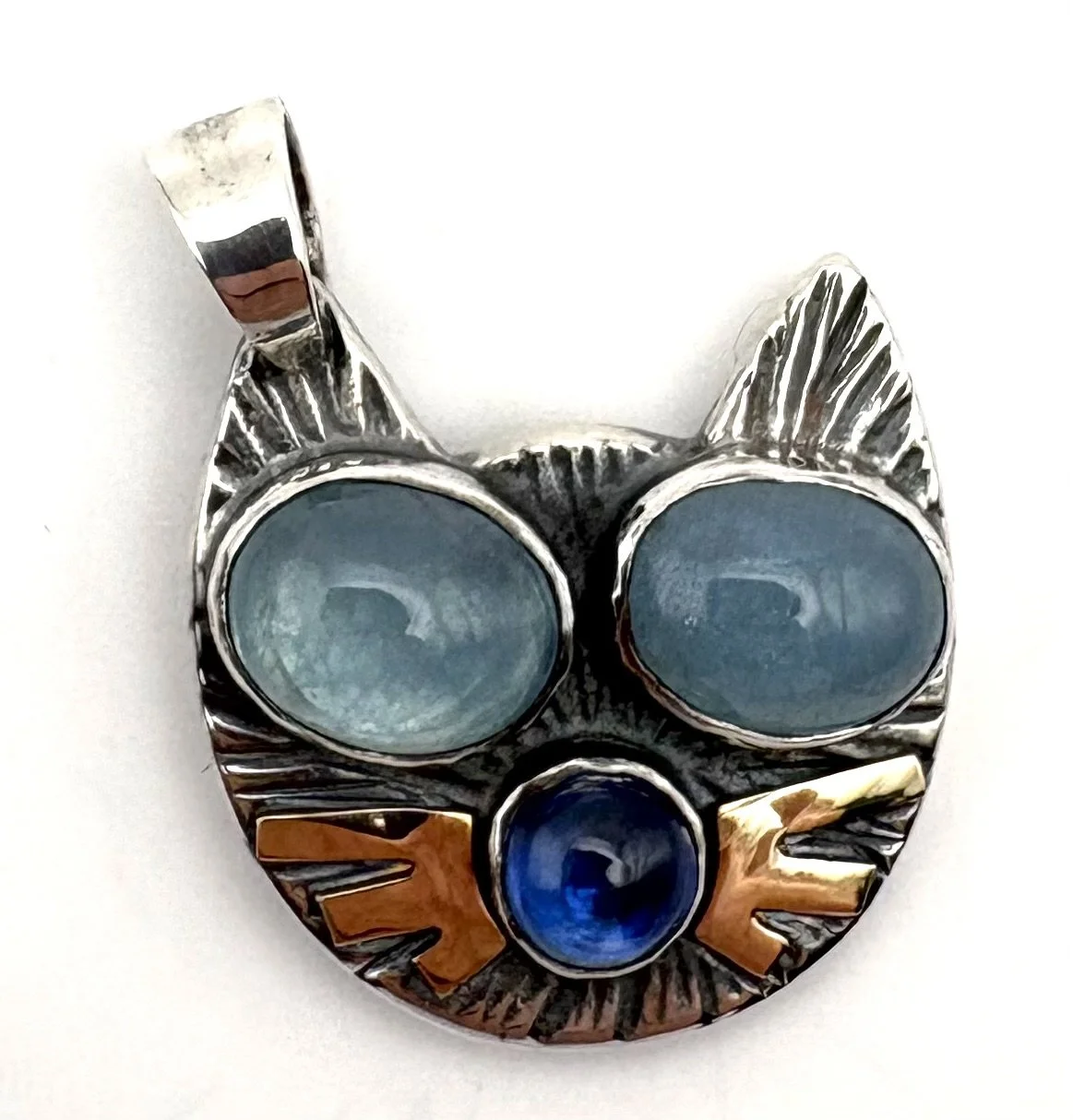 Meow 2  straight on front .jpeg