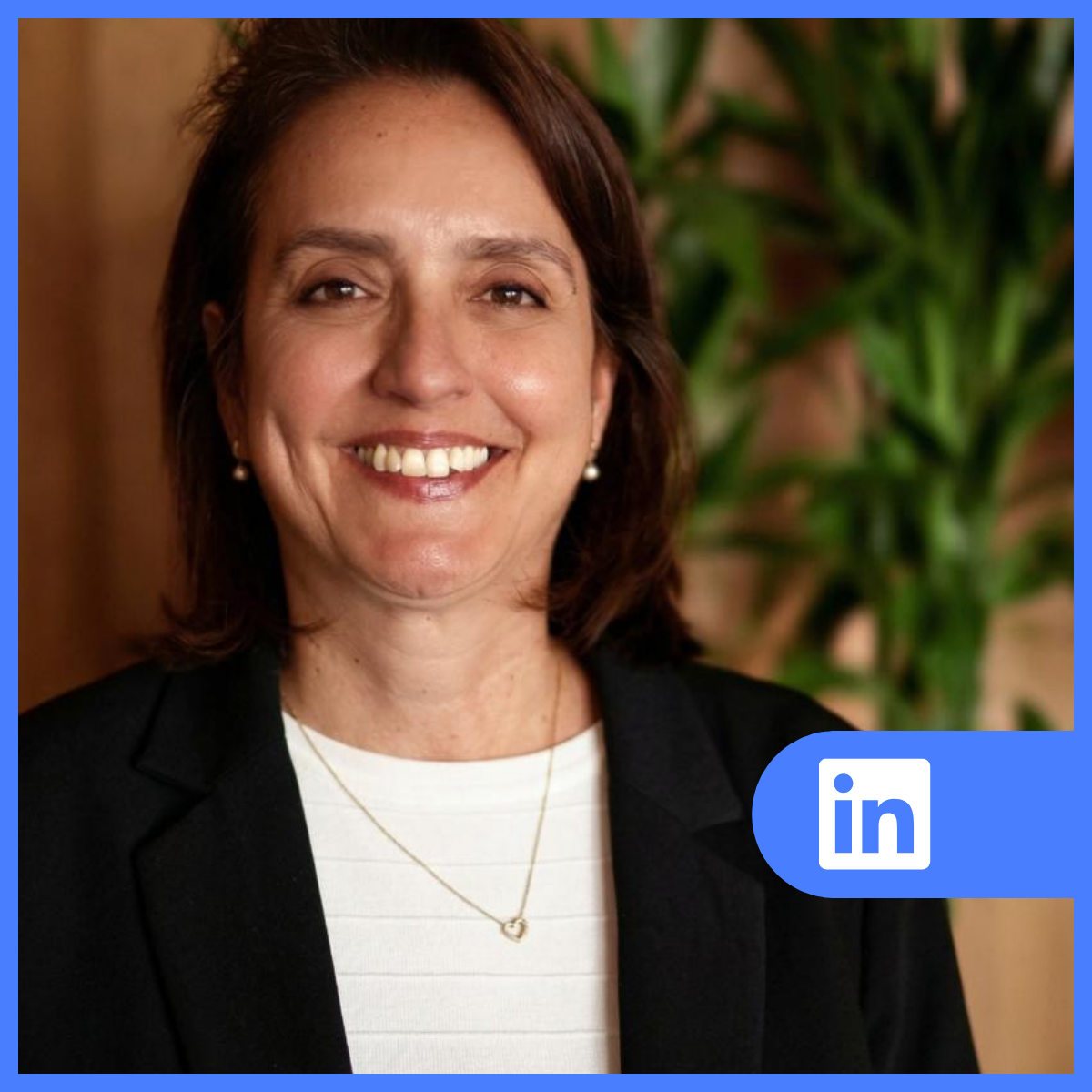    
Maria Paula Velloso
  
Business Director at ApexBrasil
 
