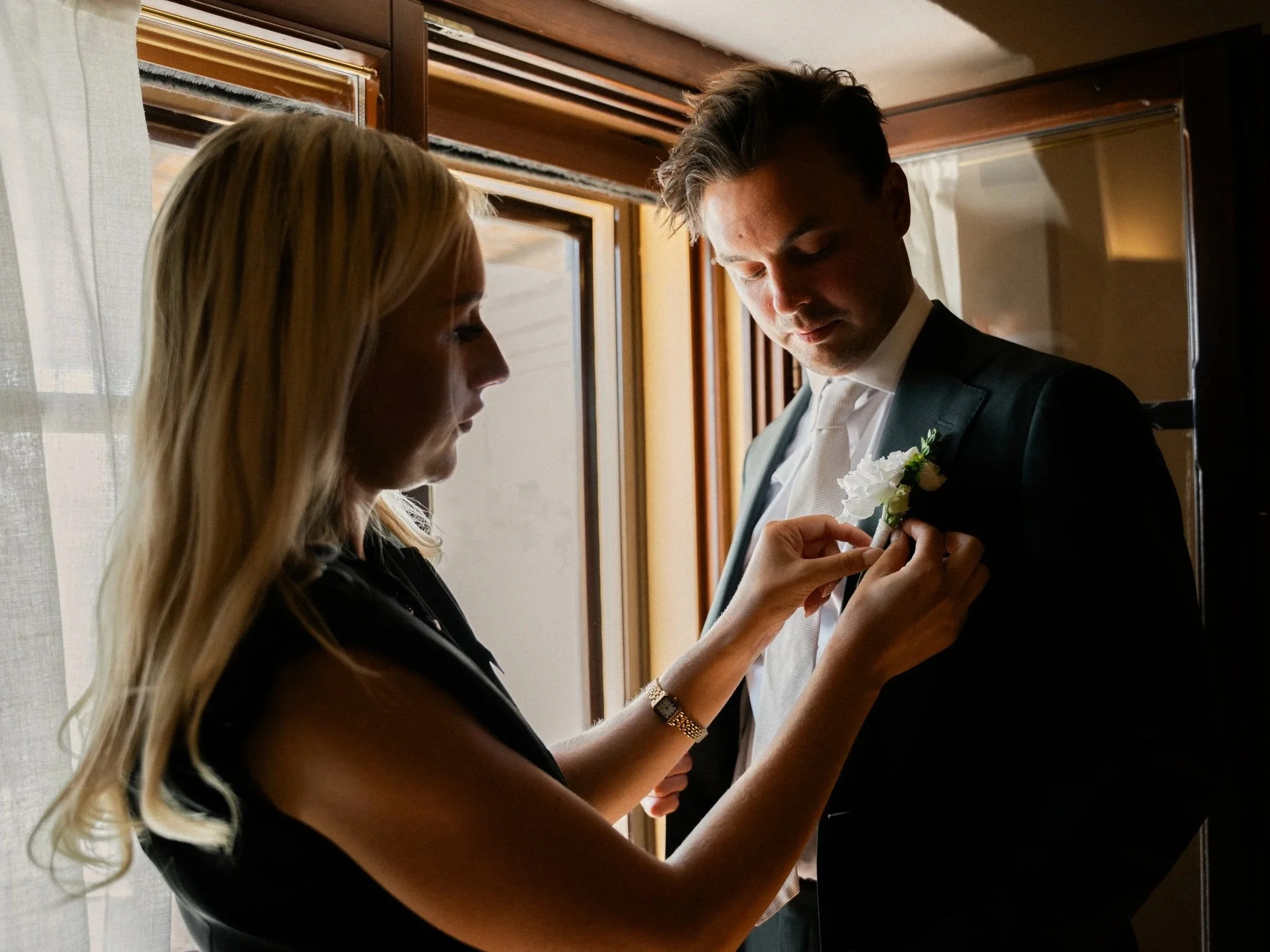 How to find the right wedding planner