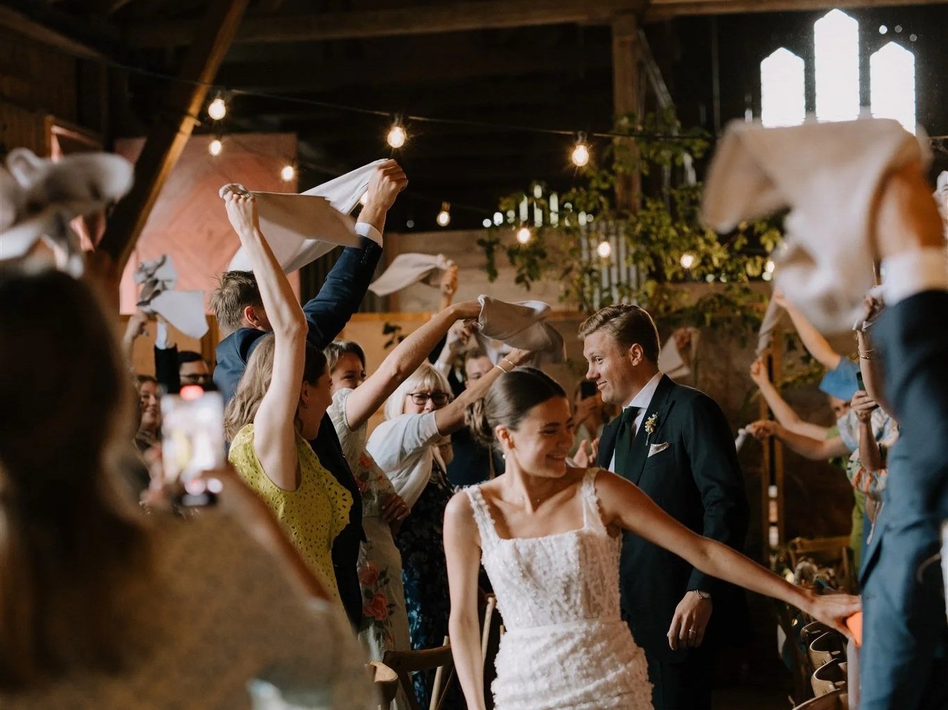 Swedish wedding traditions: what to expect