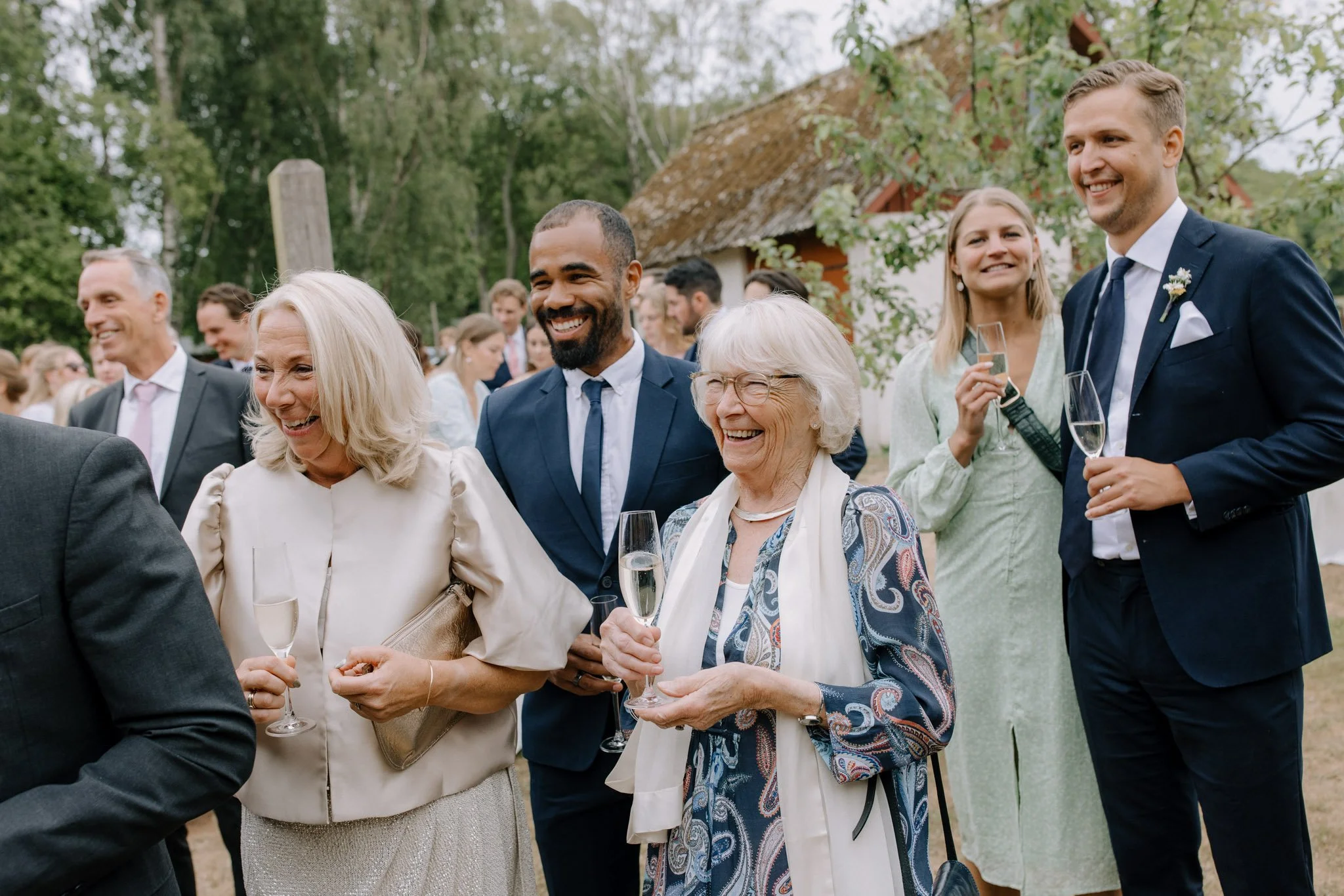 axelinez preview-38.jpg