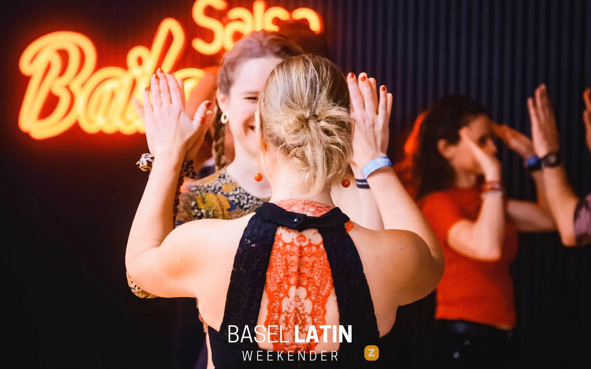 006_BailamosSalsaviernes_210225.jpg