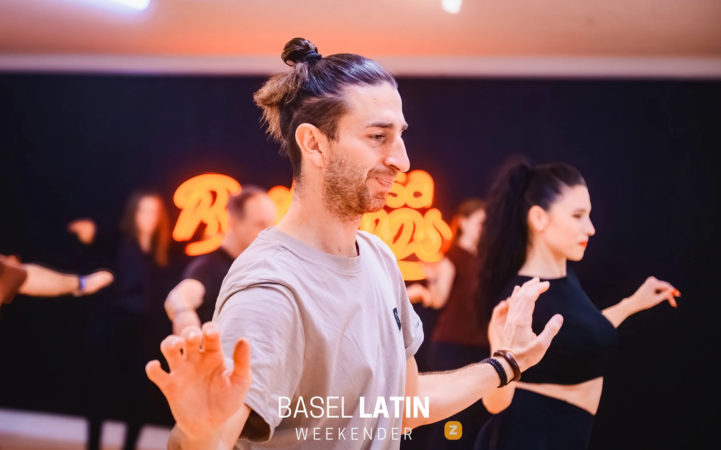 065_BailamosSalsaviernes_210225.jpg