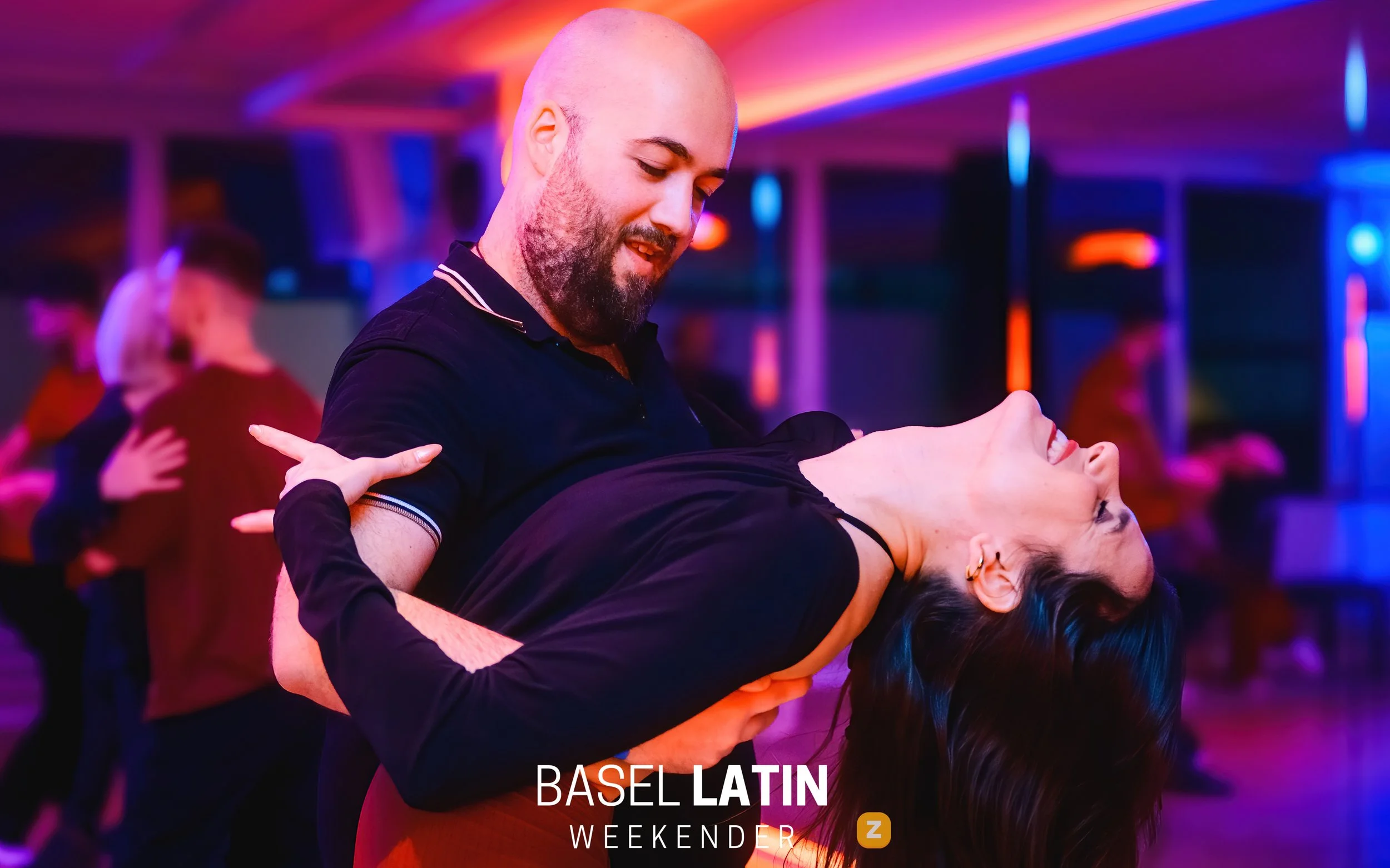 008_BailamosSalsaviernes_220225.jpg