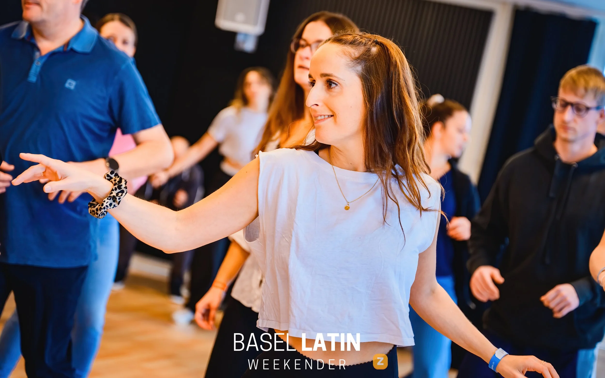 034_BailamosSalsaviernes_220225.jpg
