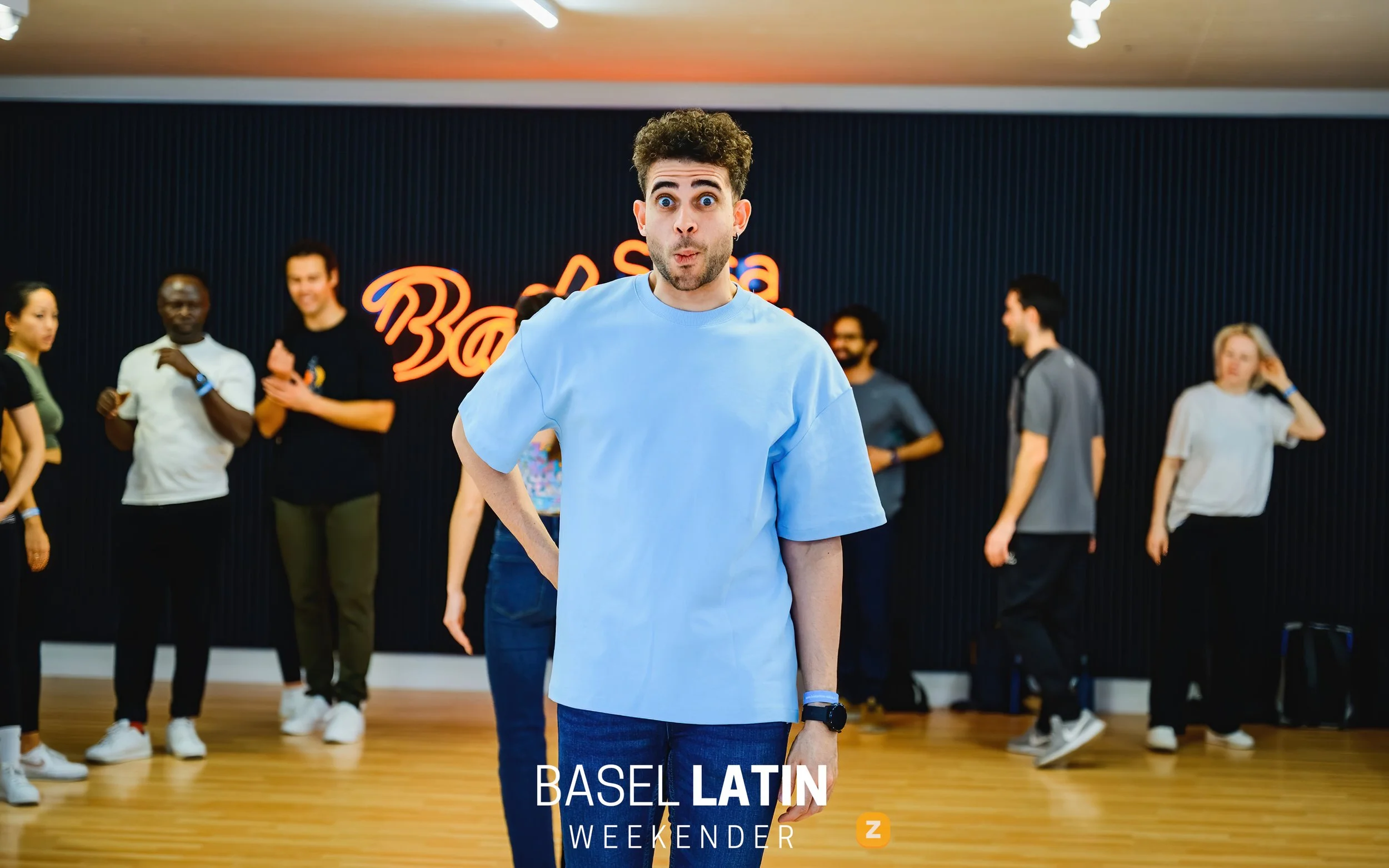 054_BailamosSalsadomingo_230225.jpg