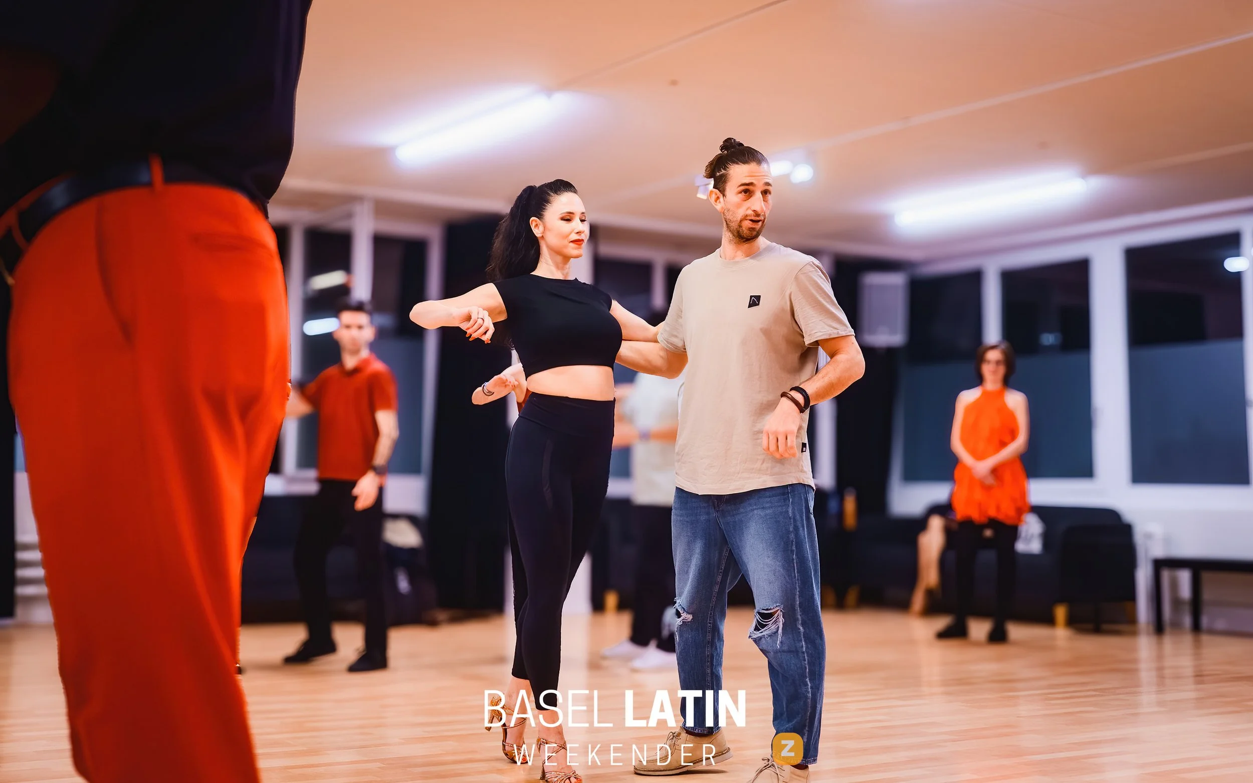 089_BailamosSalsaviernes_210225.jpg